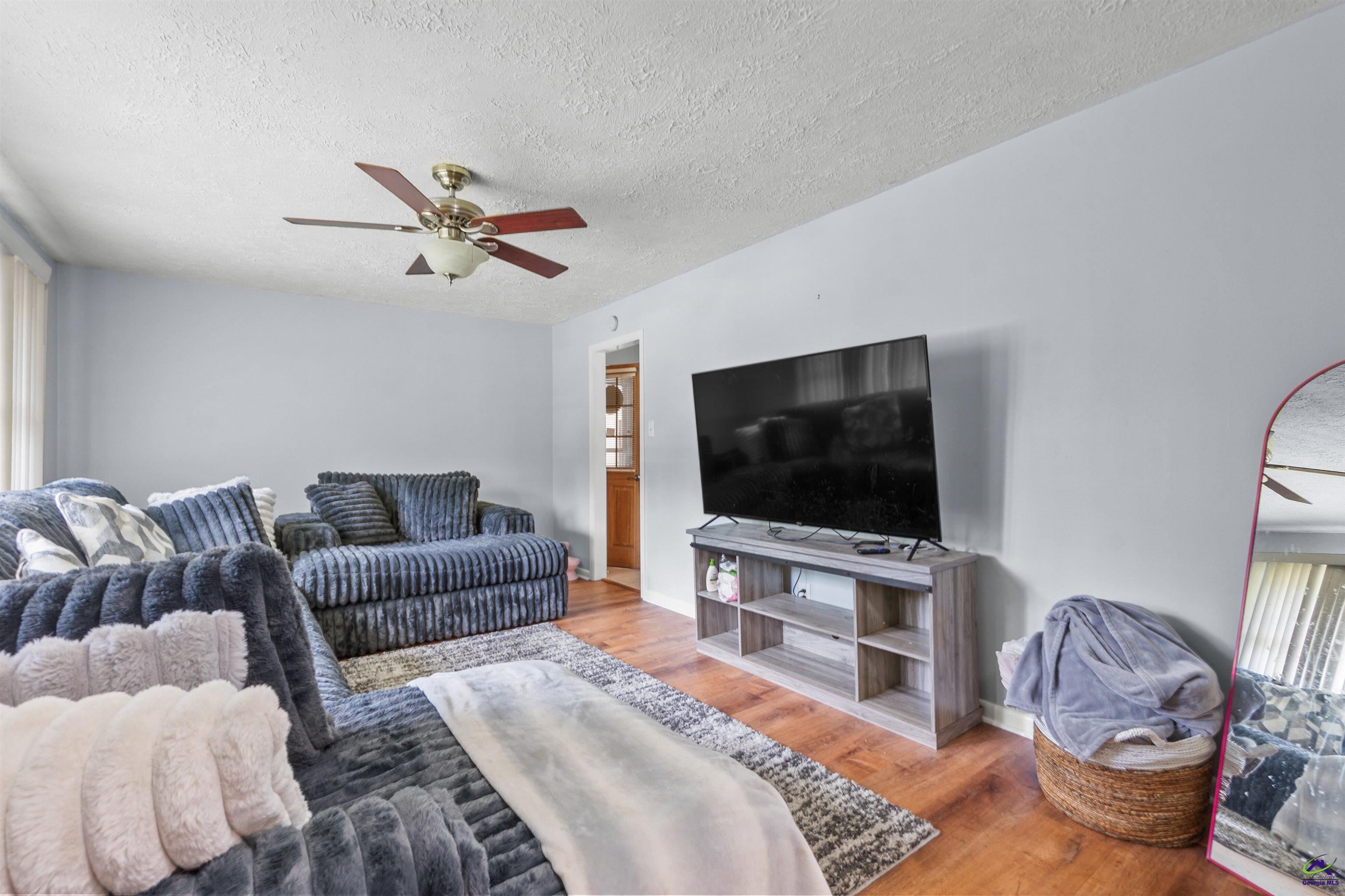 88 Ravenwood Way