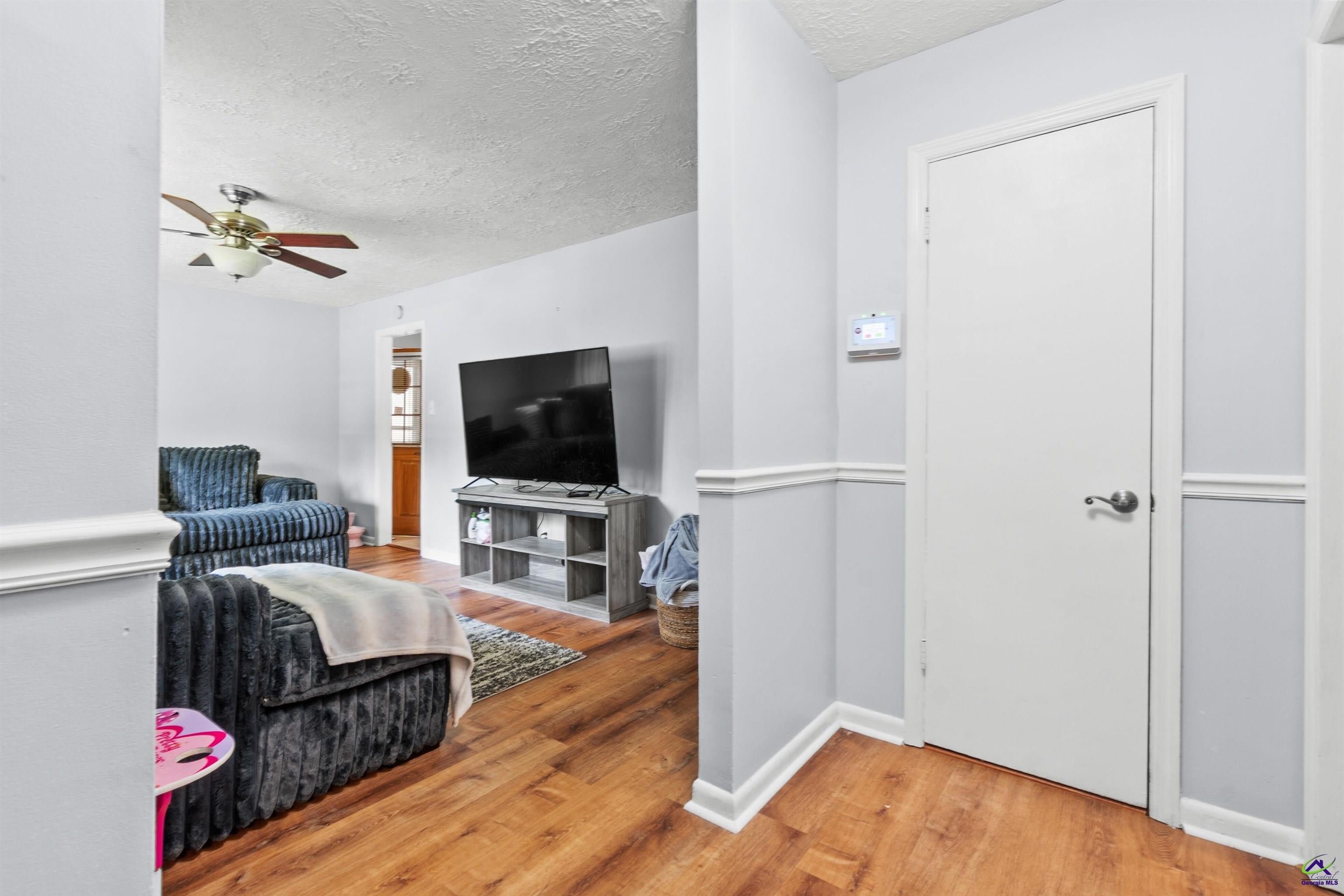 88 Ravenwood Way