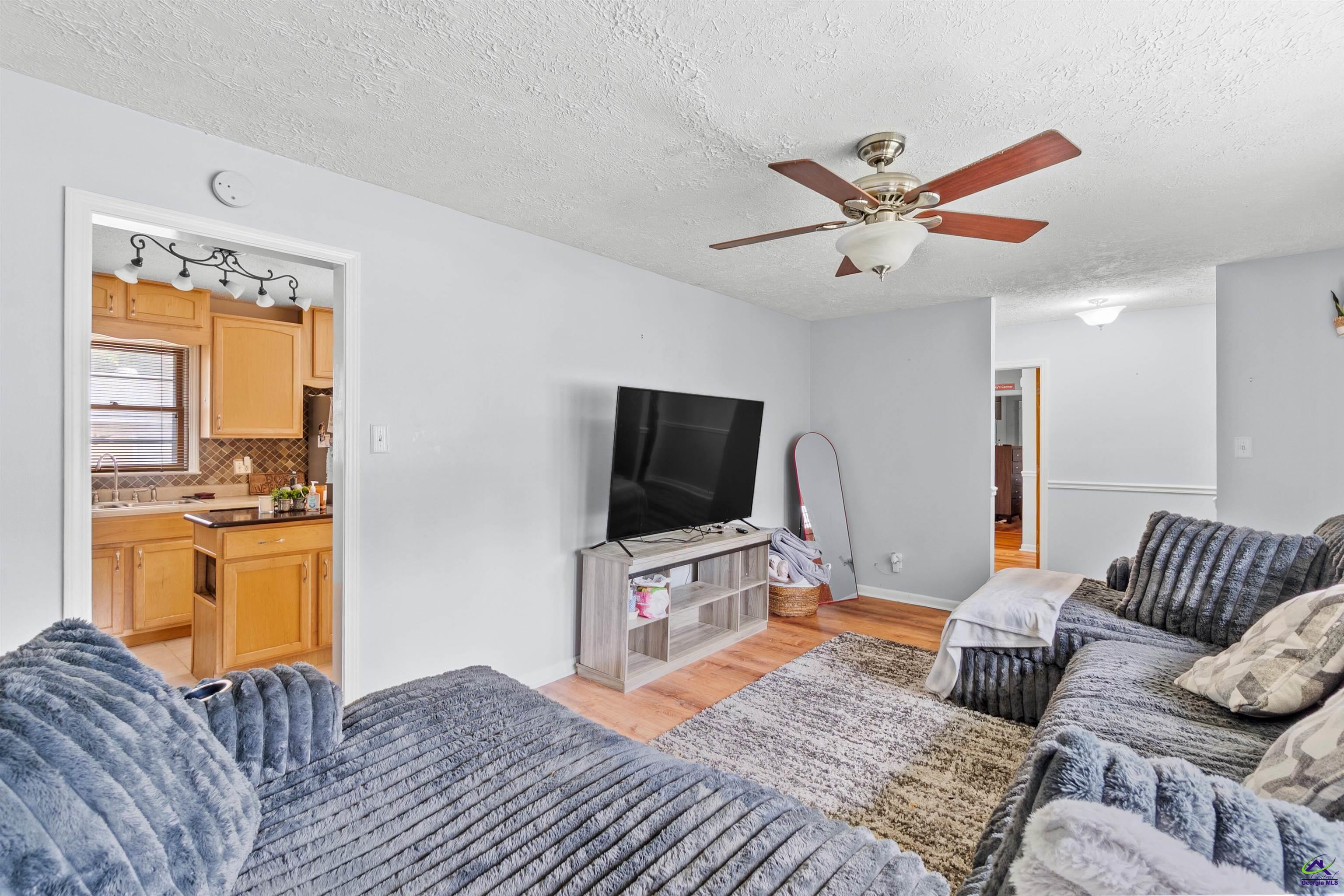 88 Ravenwood Way