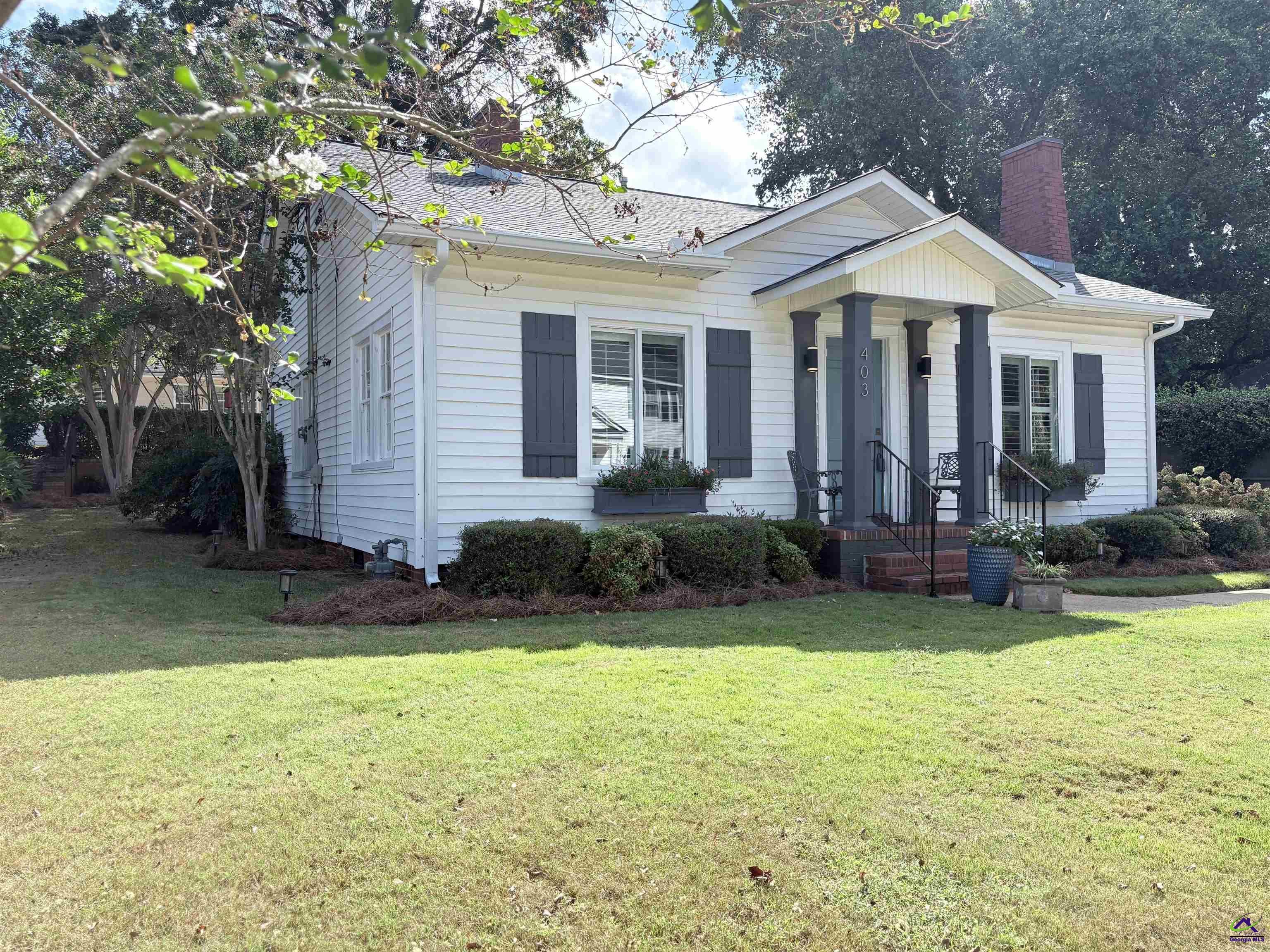 403 Howell Street