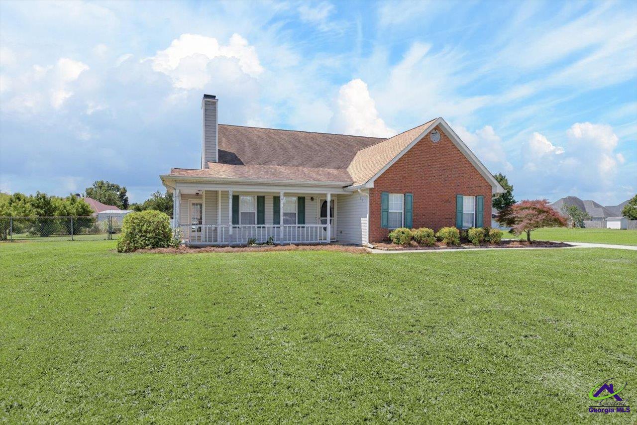 109 Pioneer Trail