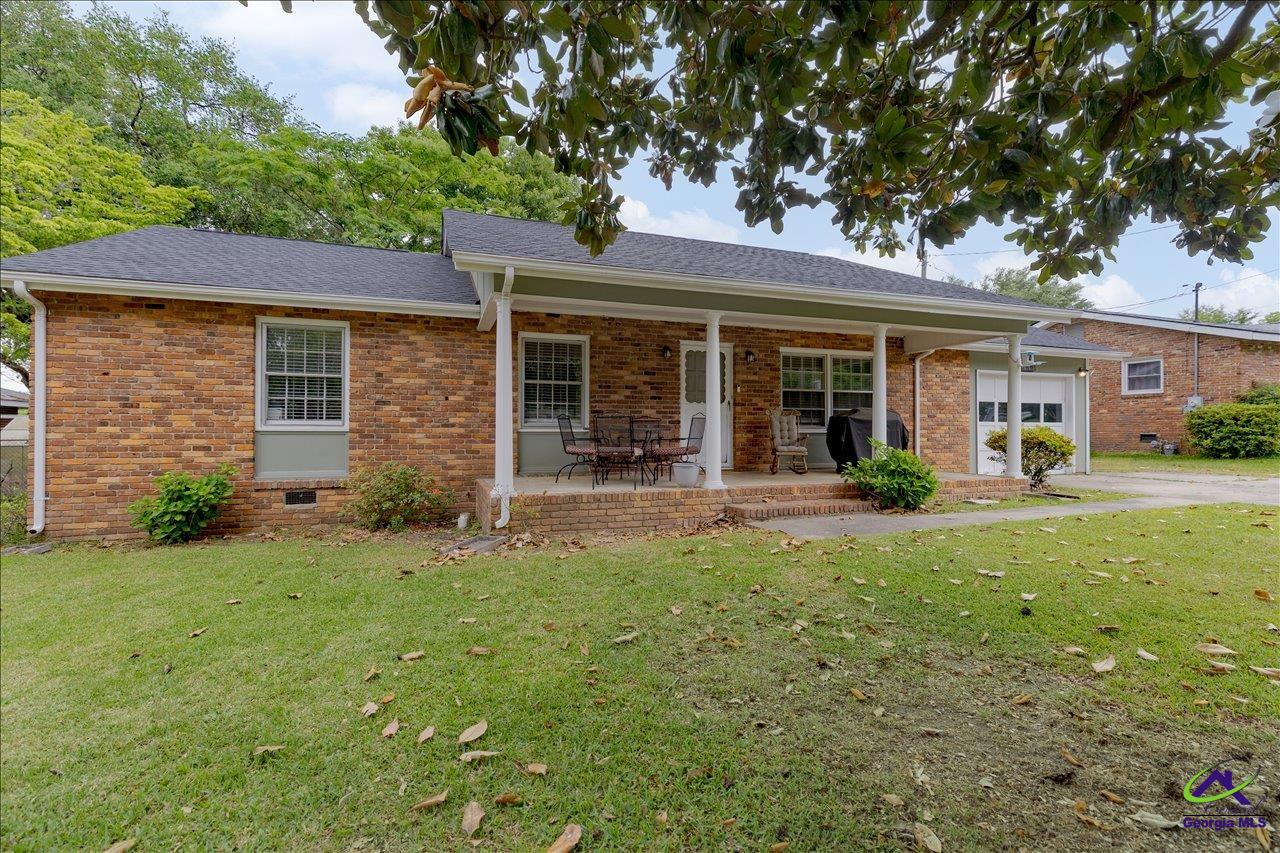 411 Arrowhead Trail