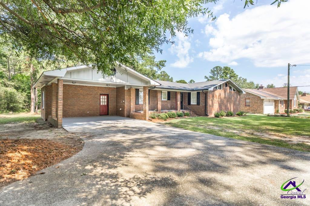 3878 Hitchcock Road