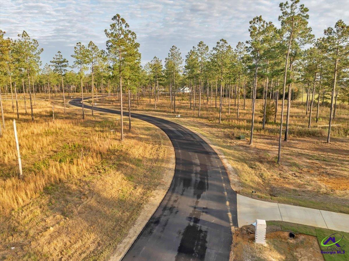 1 Longstreet Road