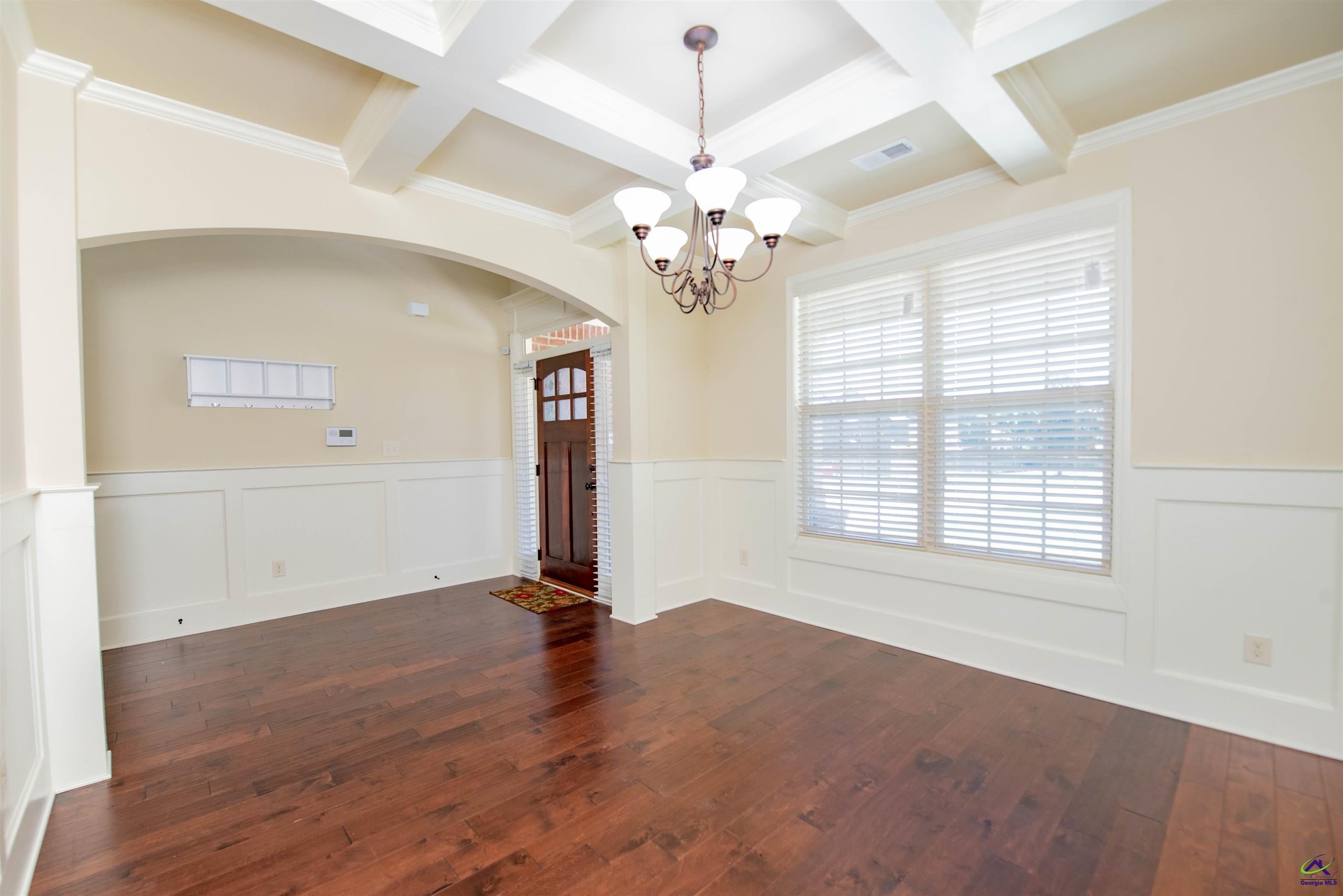 302 Morgan Ranch Circle
