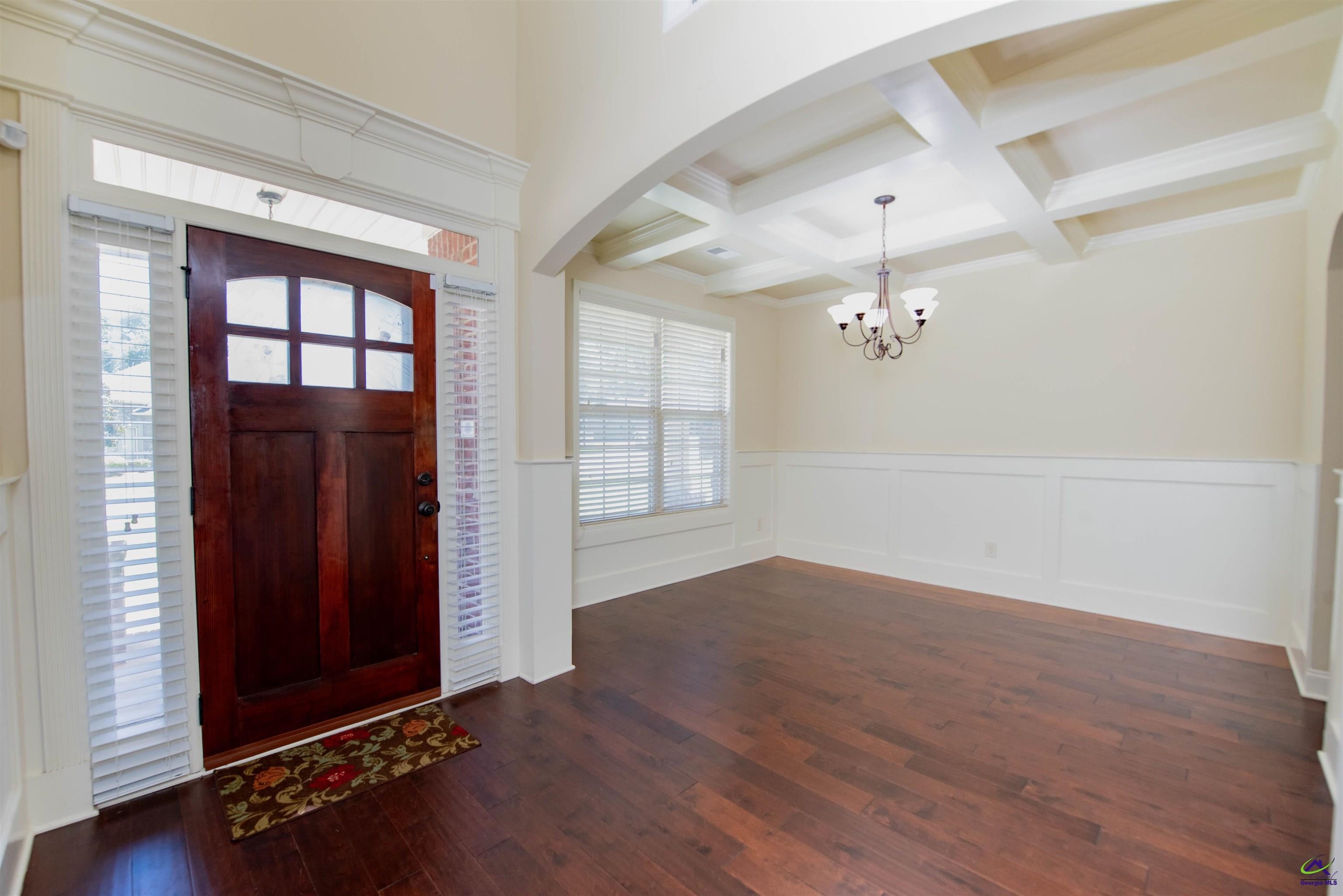 302 Morgan Ranch Circle