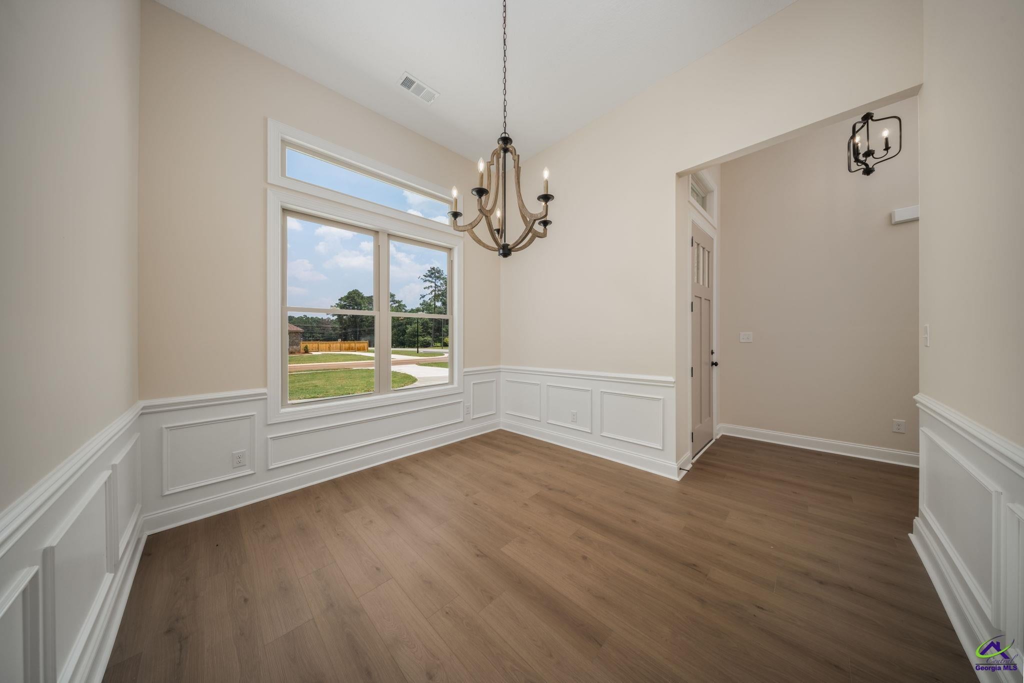 1 Pleasant Oaks Drive