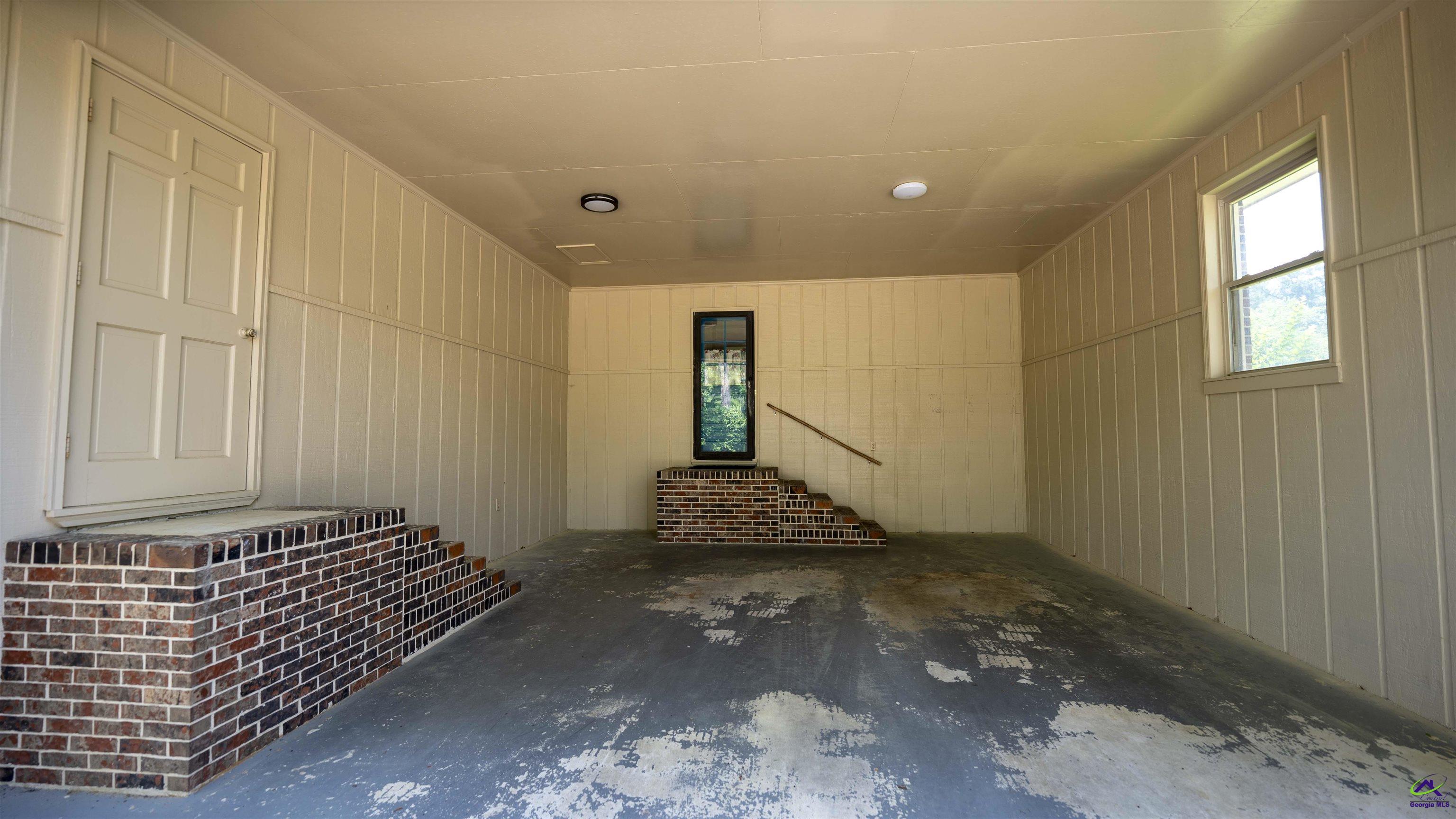 121 Robert Drive