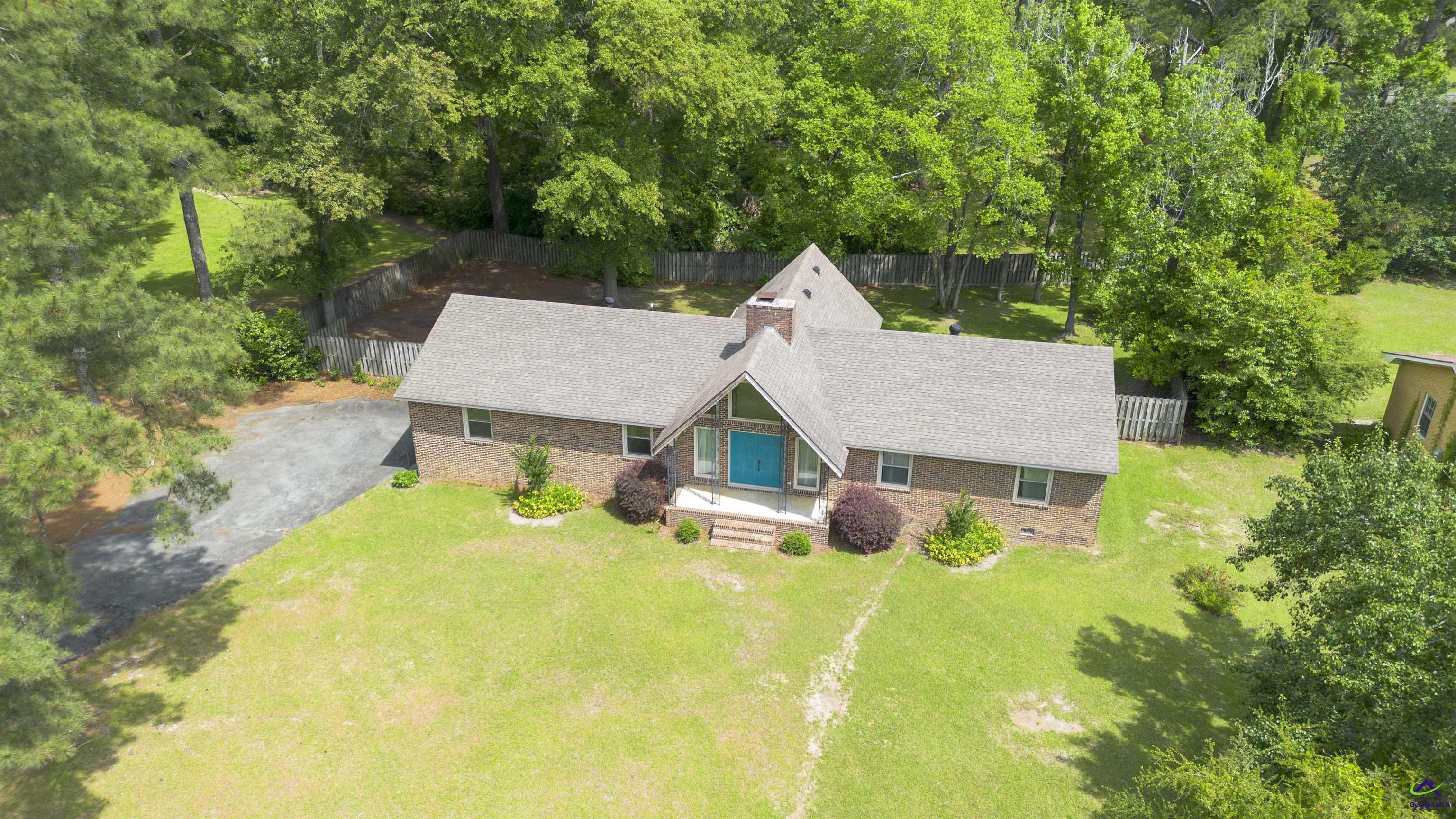 121 Robert Drive