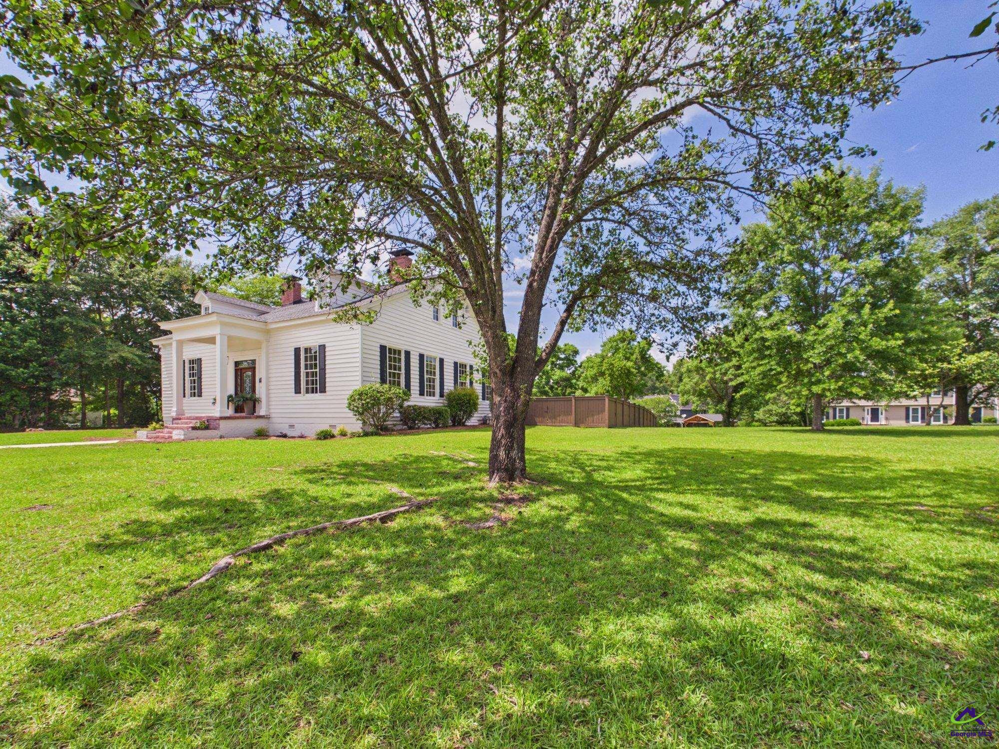 6309 mansion Drive