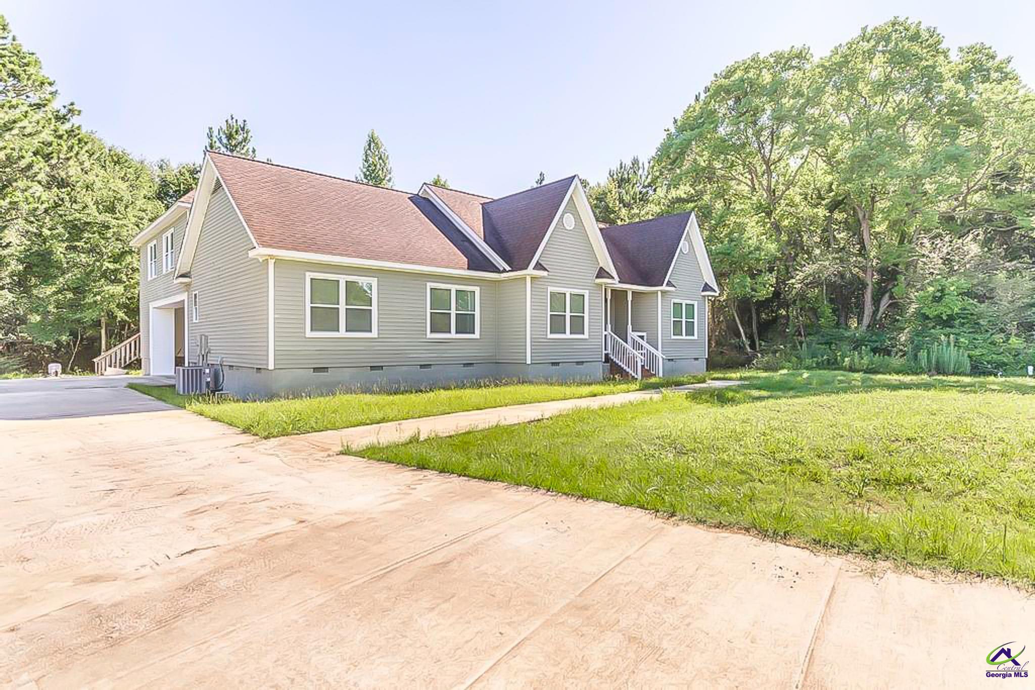 217 Cedar Lake Circle