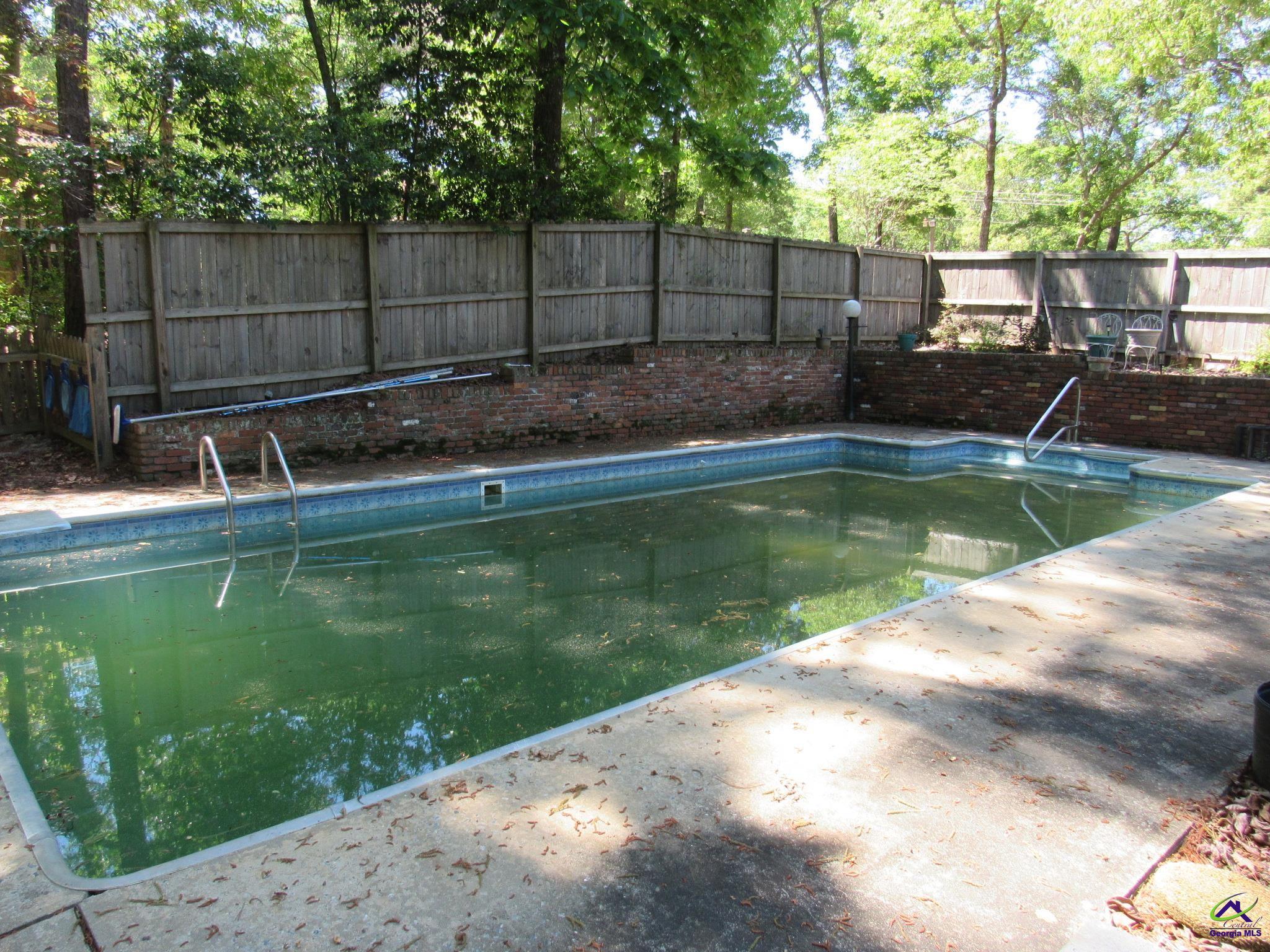 122 Joy Drive