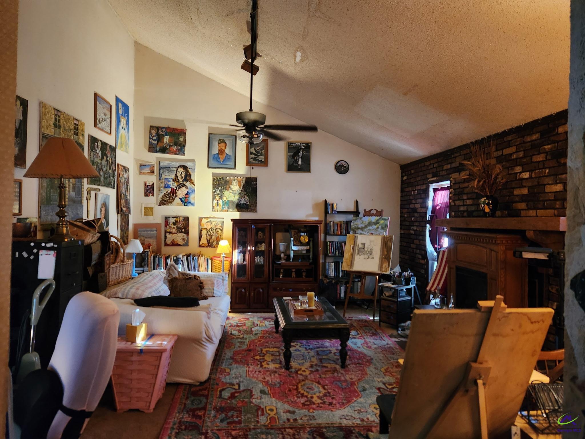 122 Joy Drive