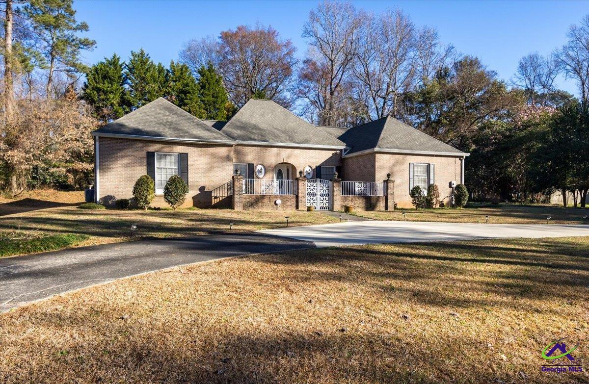 903 Tucker Road