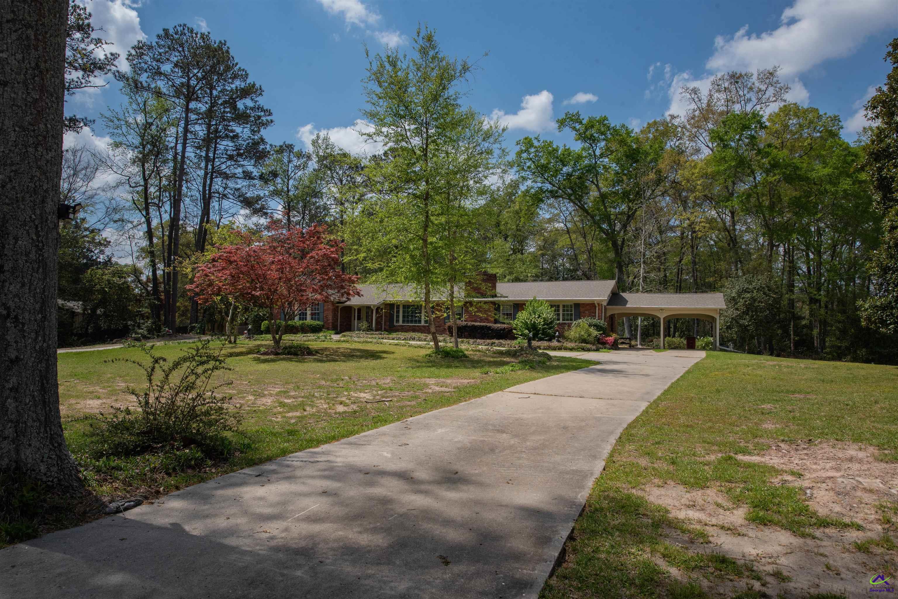 4350 Jones Rd