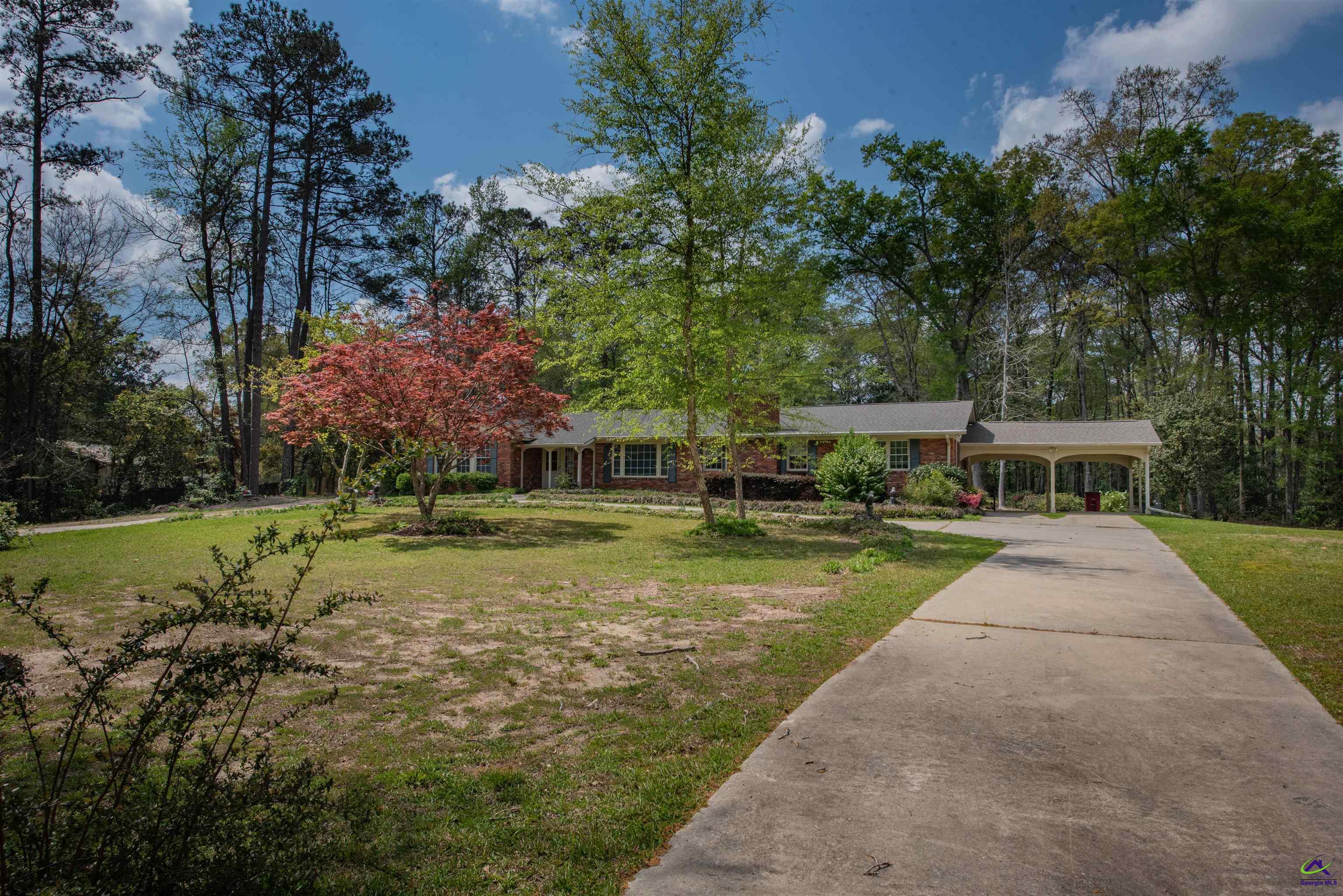 4350 Jones Rd