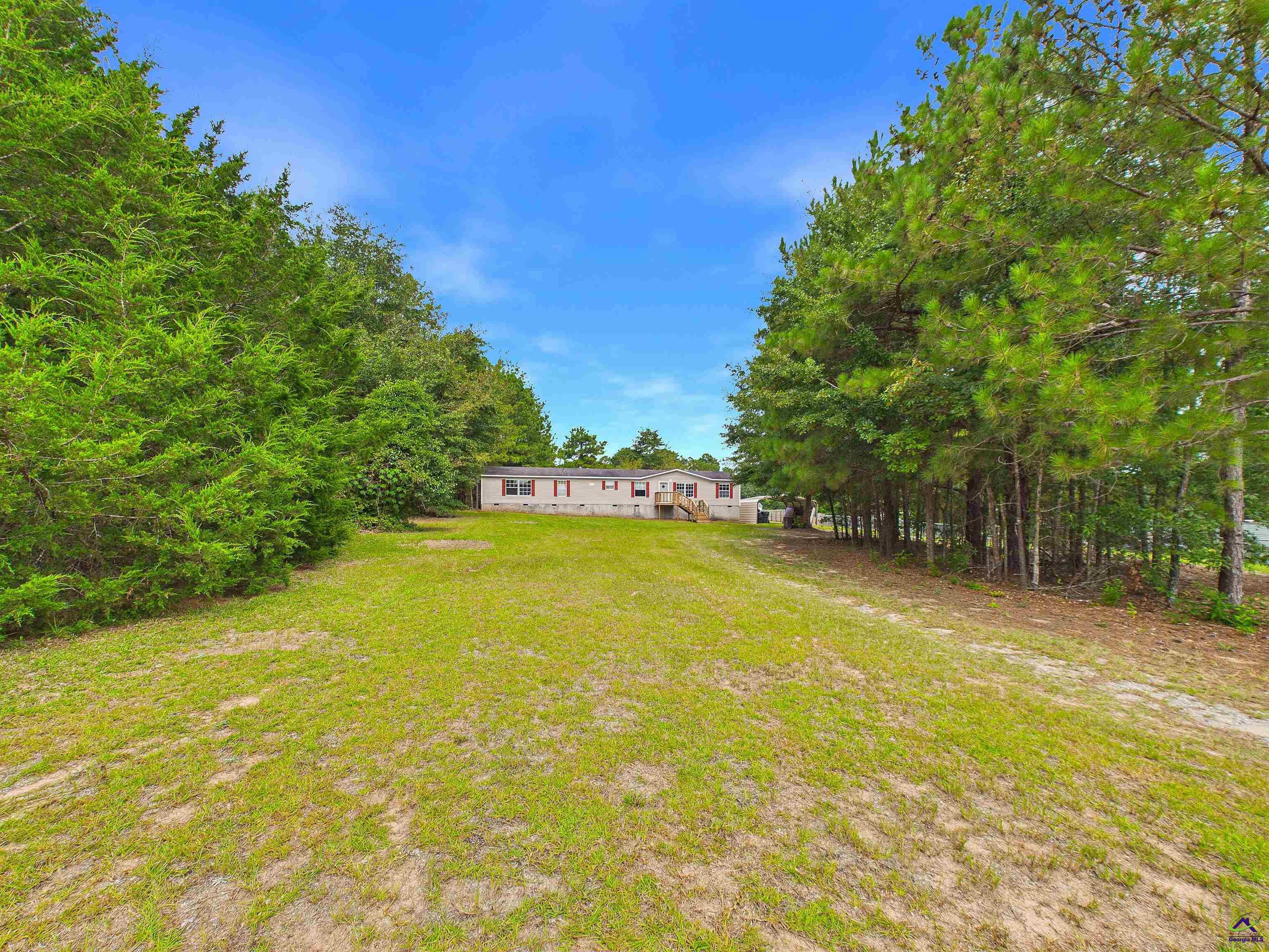 172 Edgewater Court