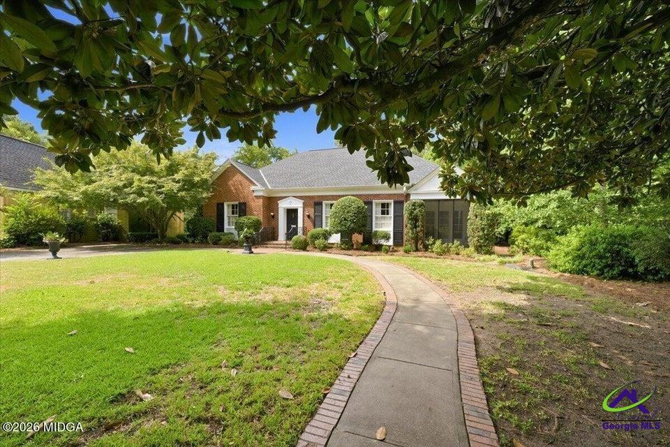 2688 Stanislaus Circle