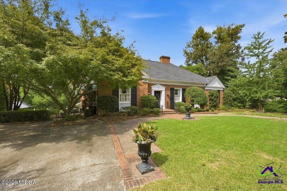 2688 Stanislaus Circle