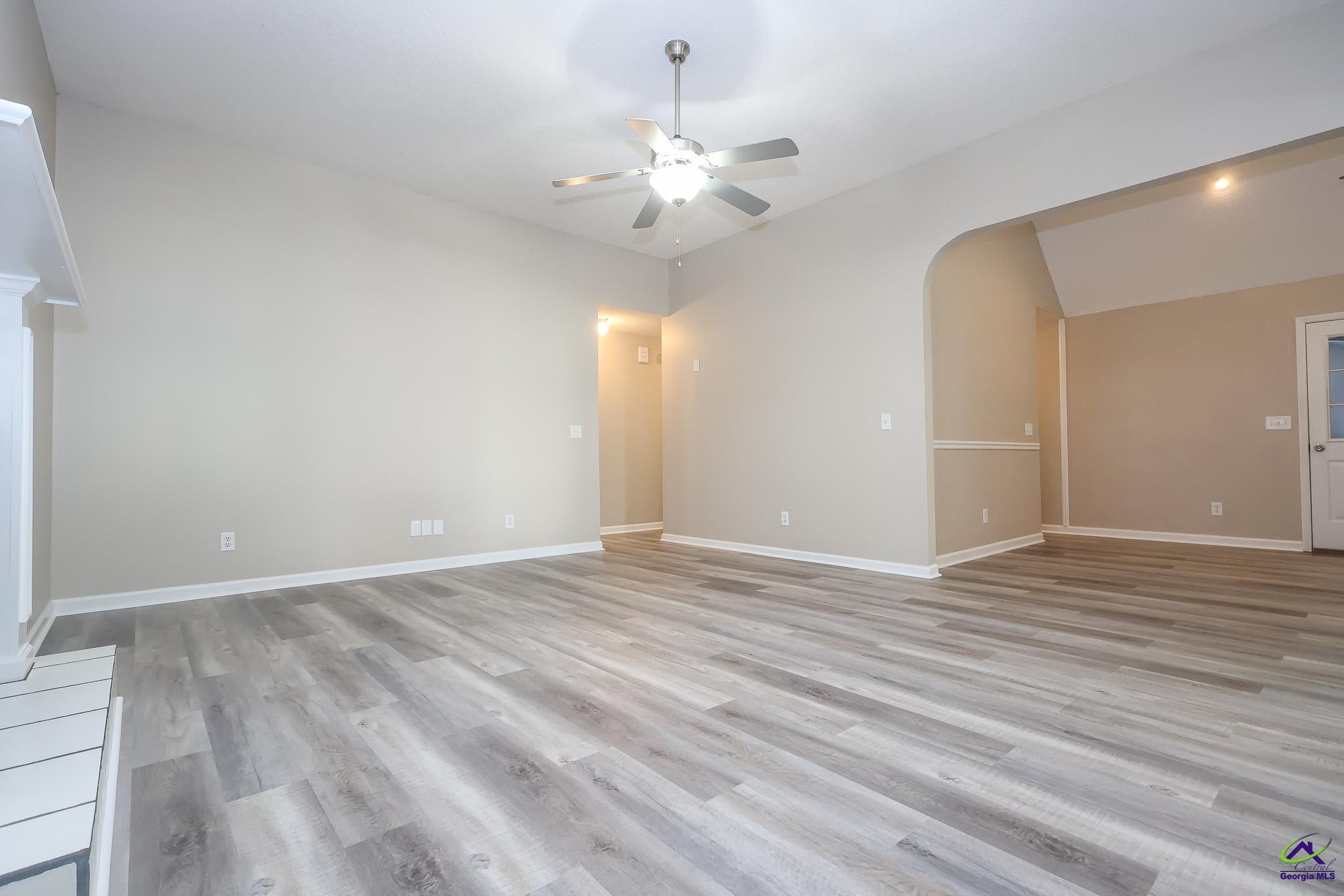 713 Gateway Drive