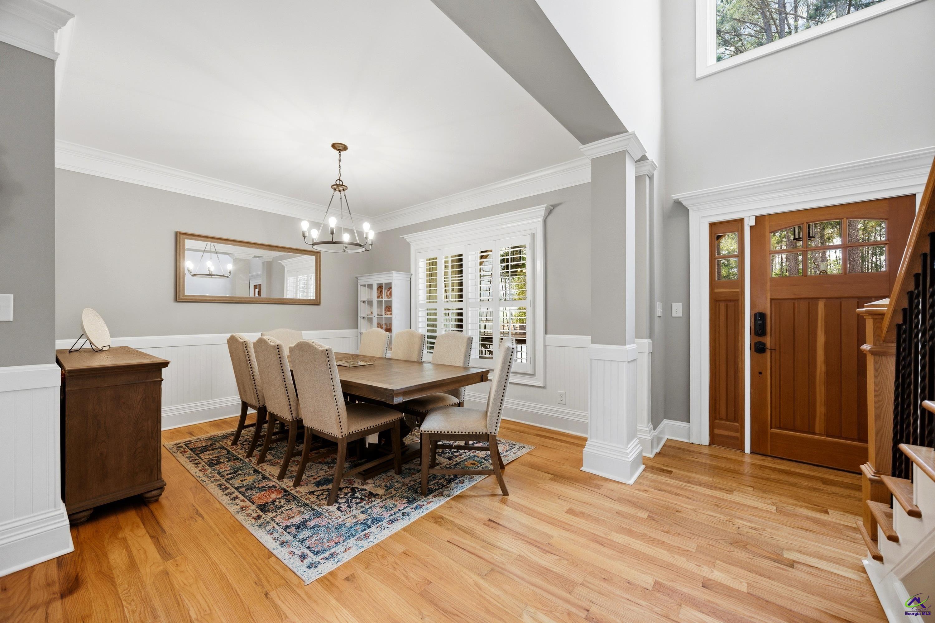 61 Crown Way