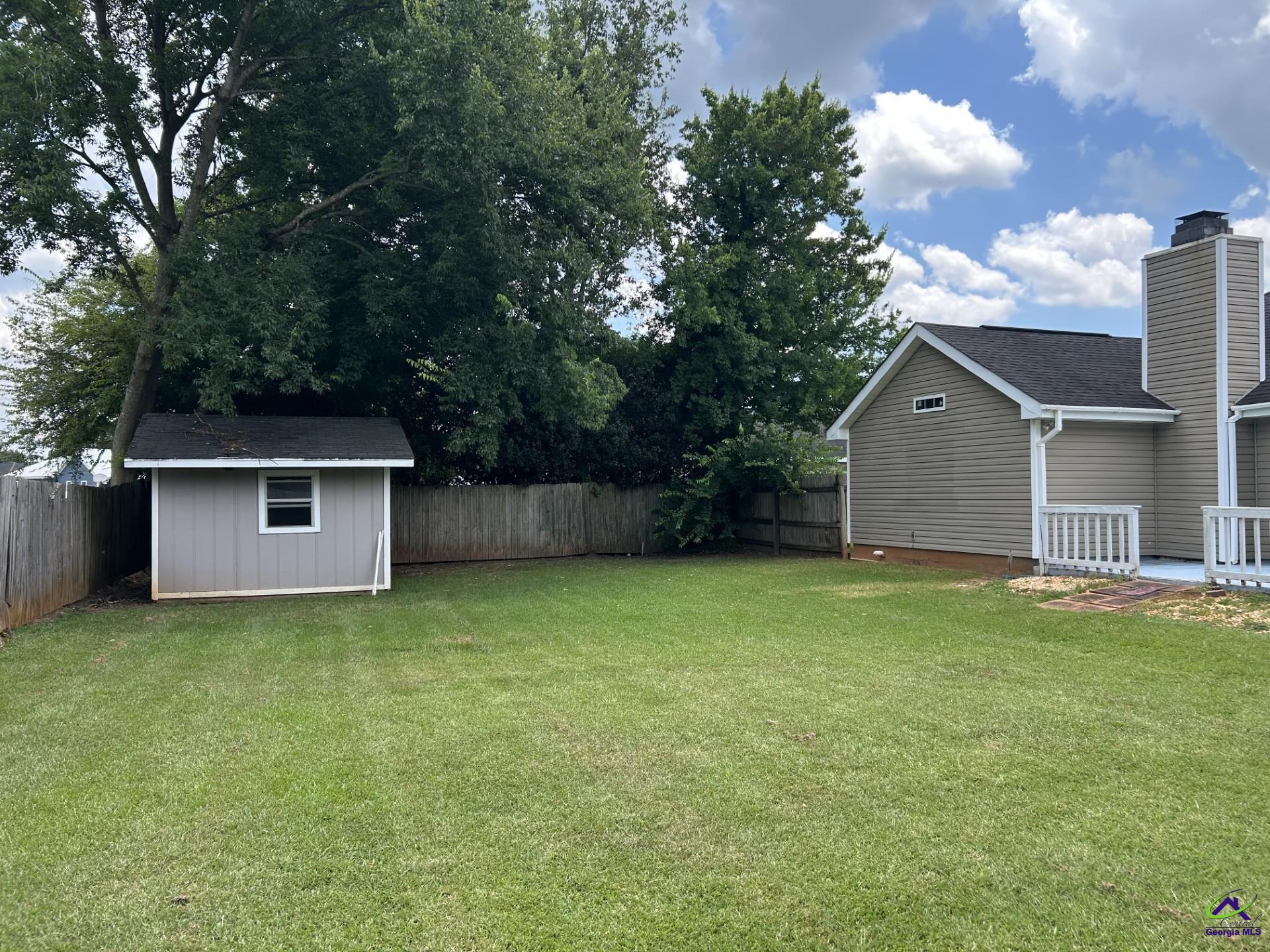 215 Wrasling Way