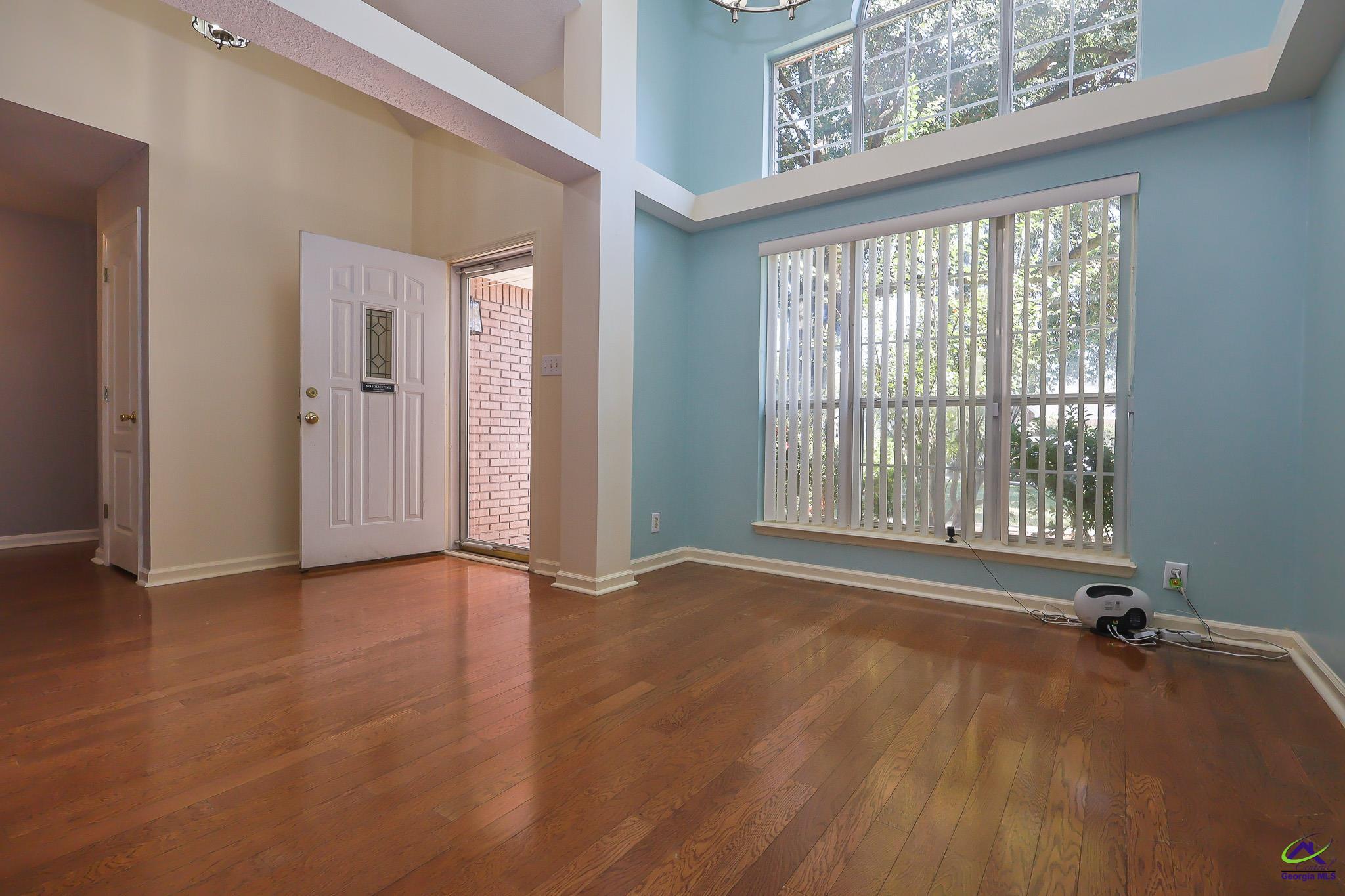 203 Settlers Trail
