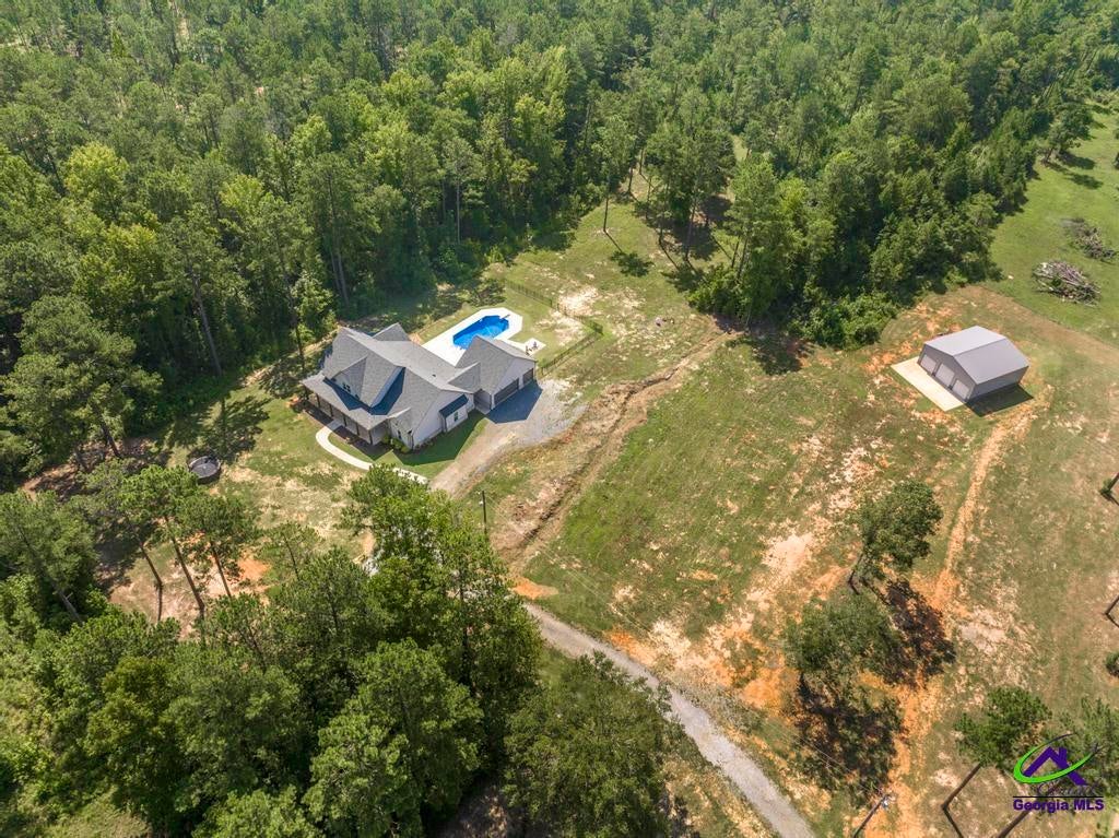 665 Edge Road