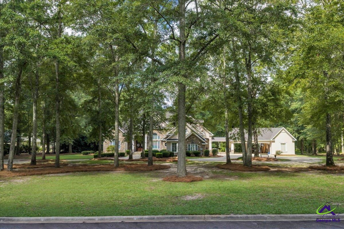 205 Walton Chase