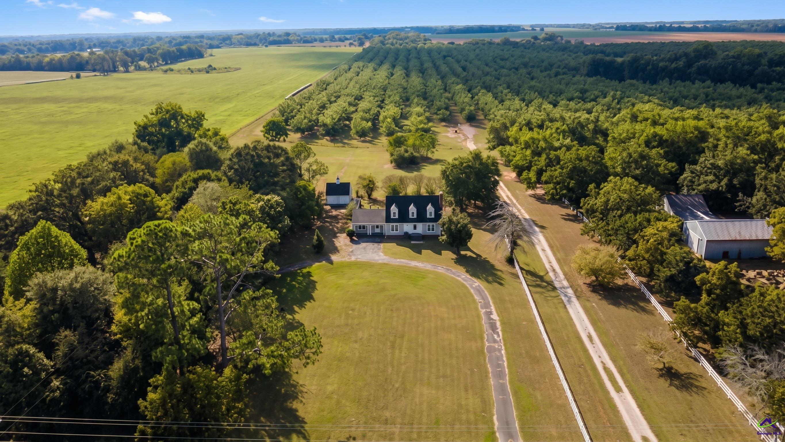 2689 S Hwy 41