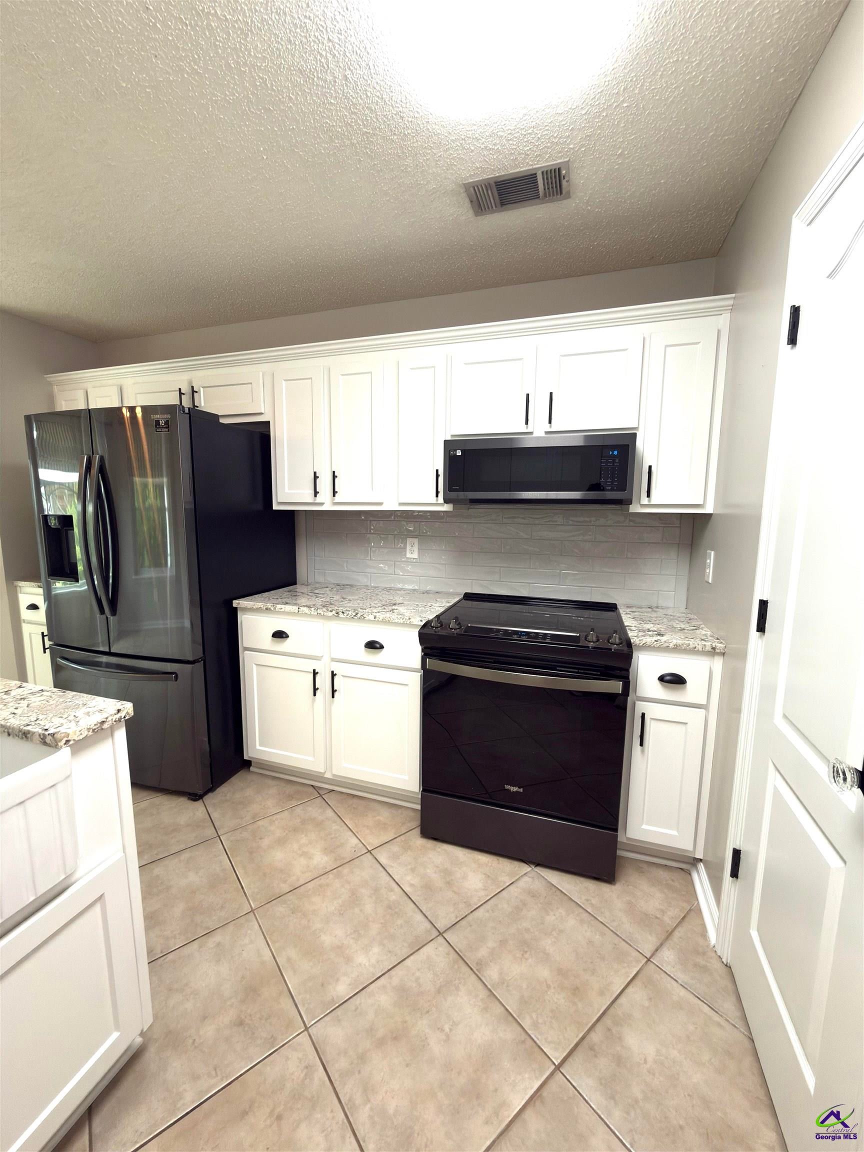 326 Silver Circle