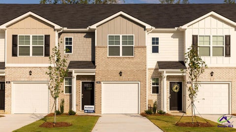 216 Kenmore Circle Perry GA 31069