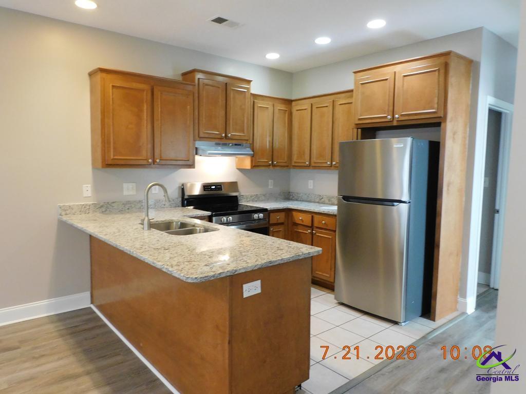 506 Club Villa Court Apt. #2