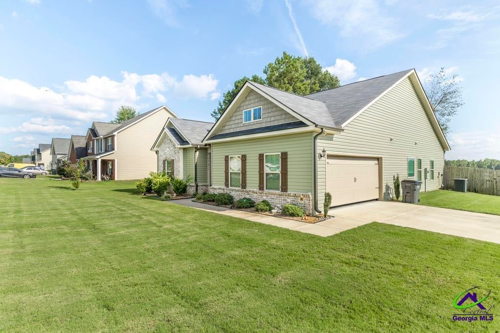 101 Lynn Wright Drive