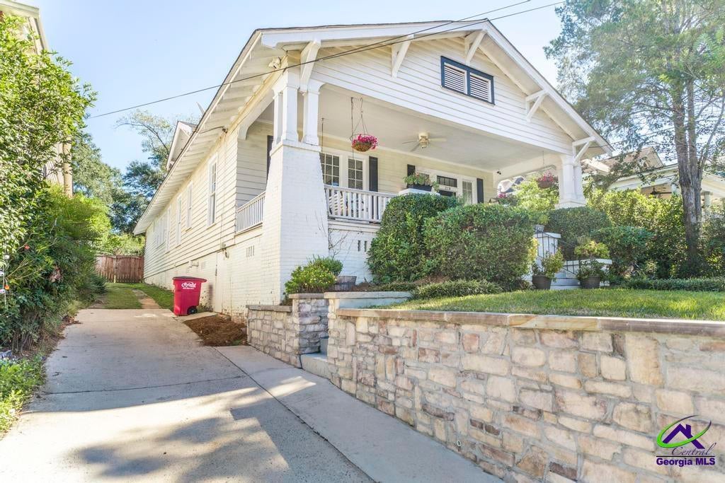 219 Buford Place