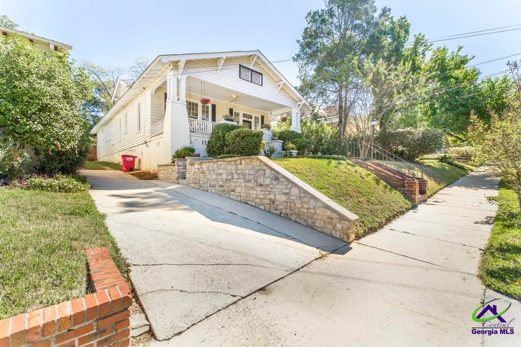 219 Buford Place