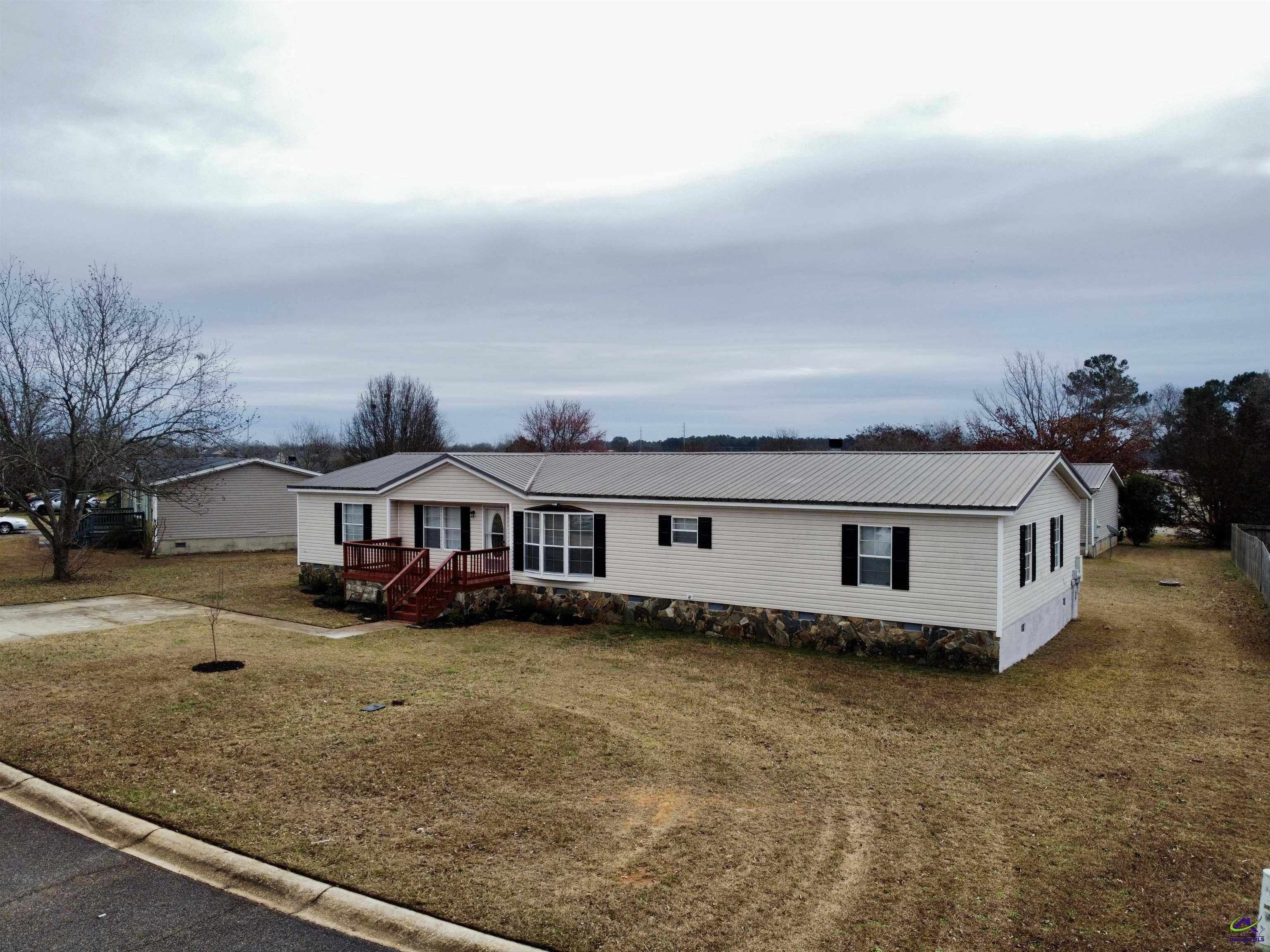 105 Vineyard Trace