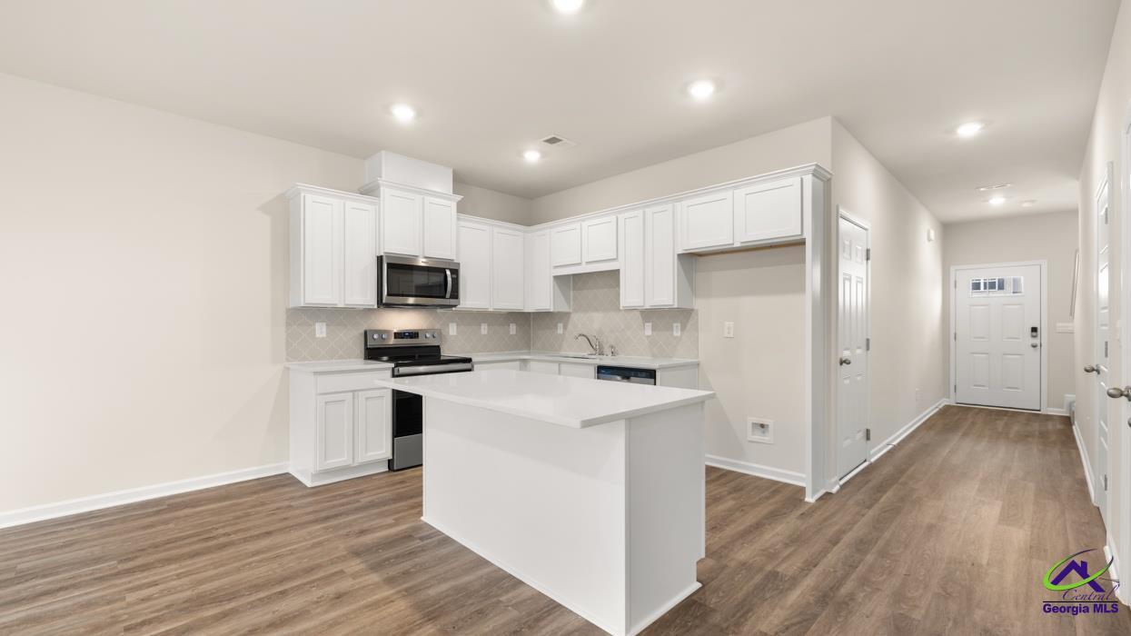 117 Kenmore Circle