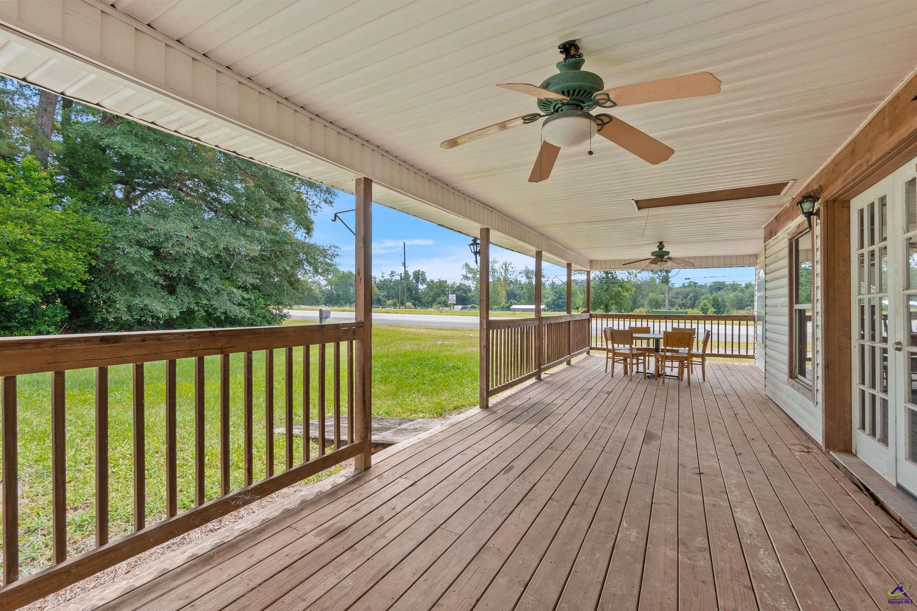 2805 Peach Parkway