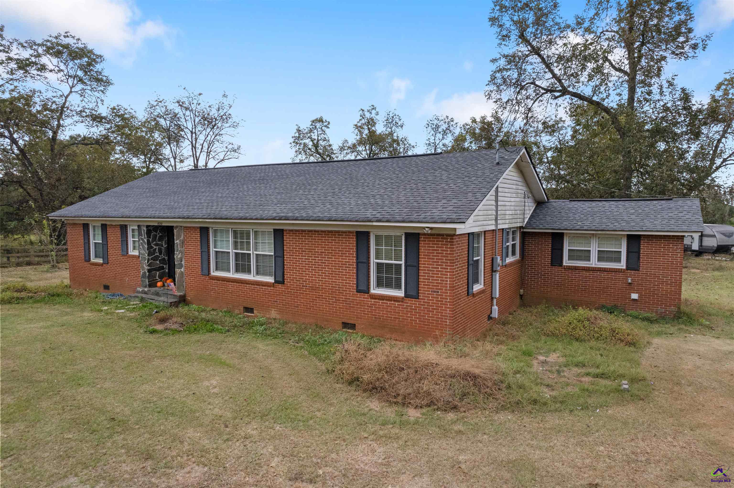 1820 HWY 341
