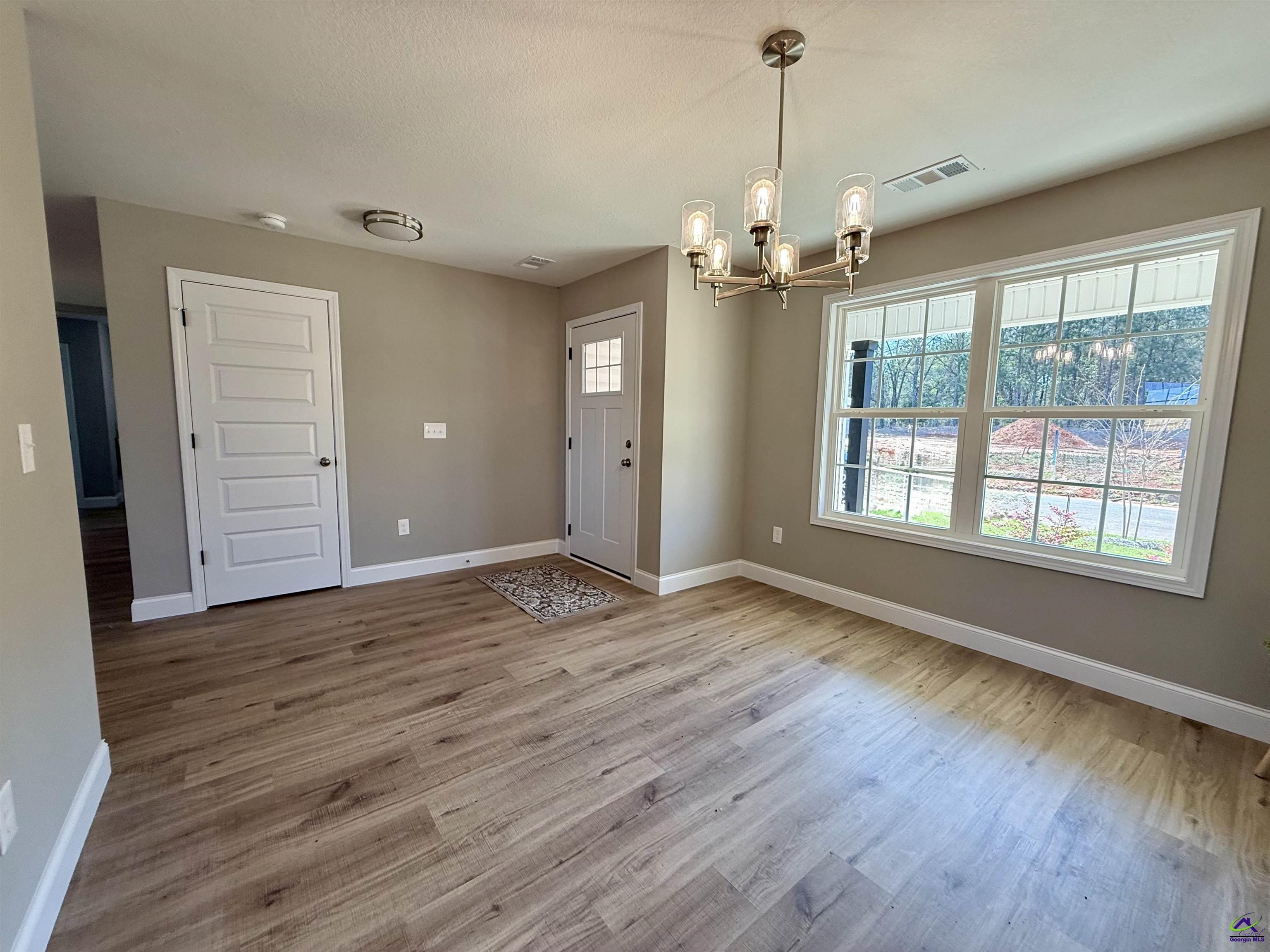 204 Sutton Dr.