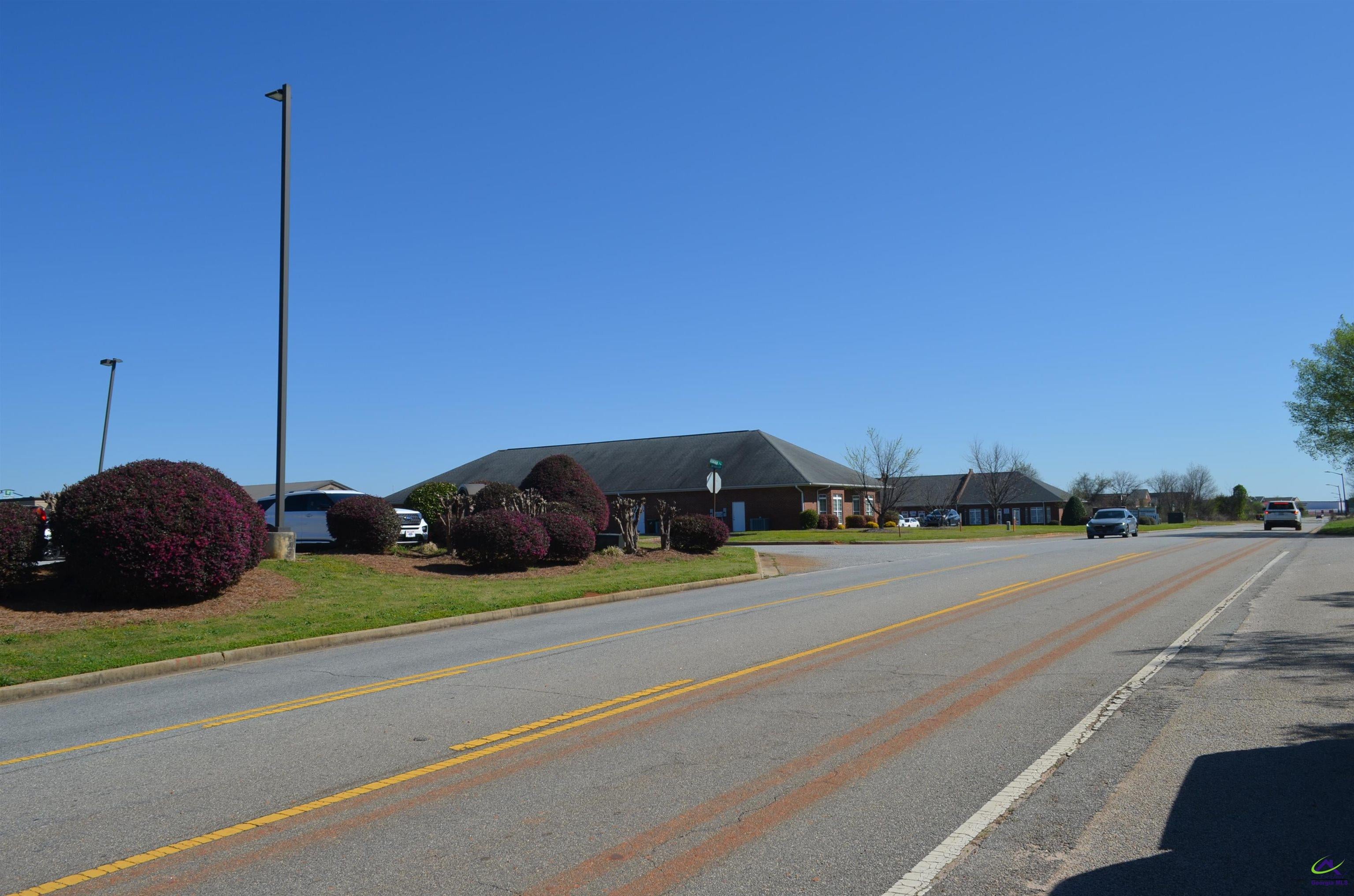 104 & 106 Jim Mason Court