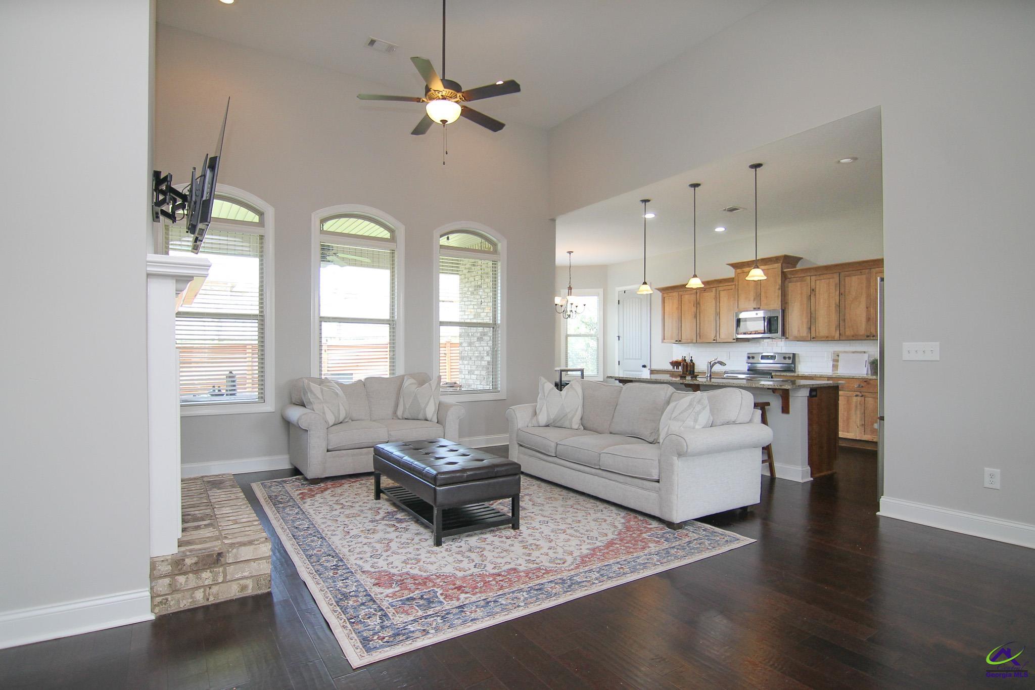 116 Fortune Way