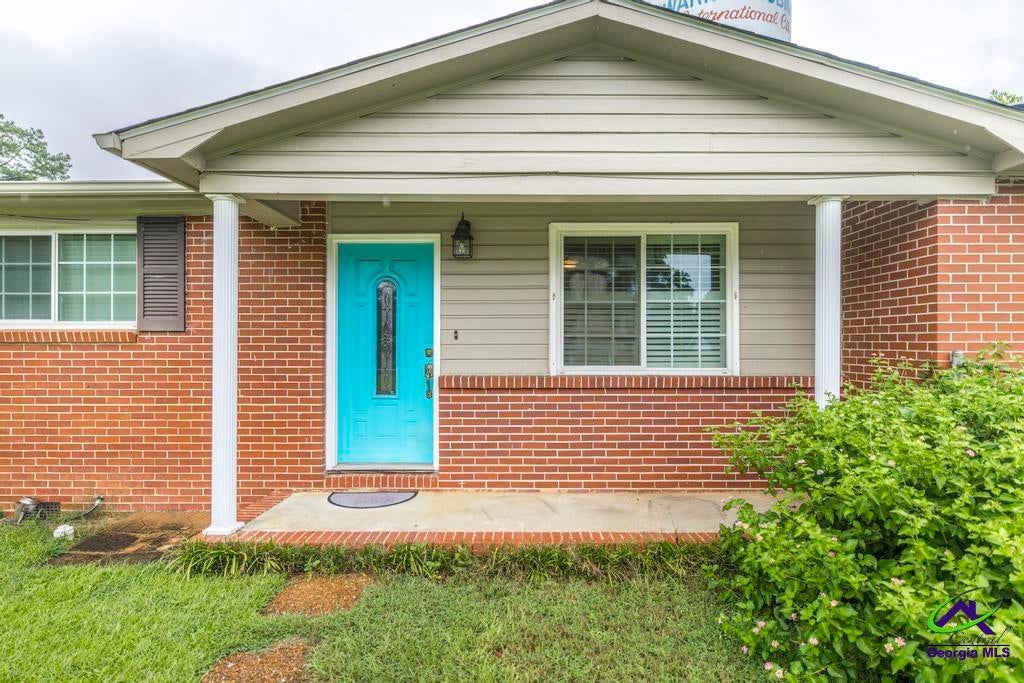 121 Karen Drive