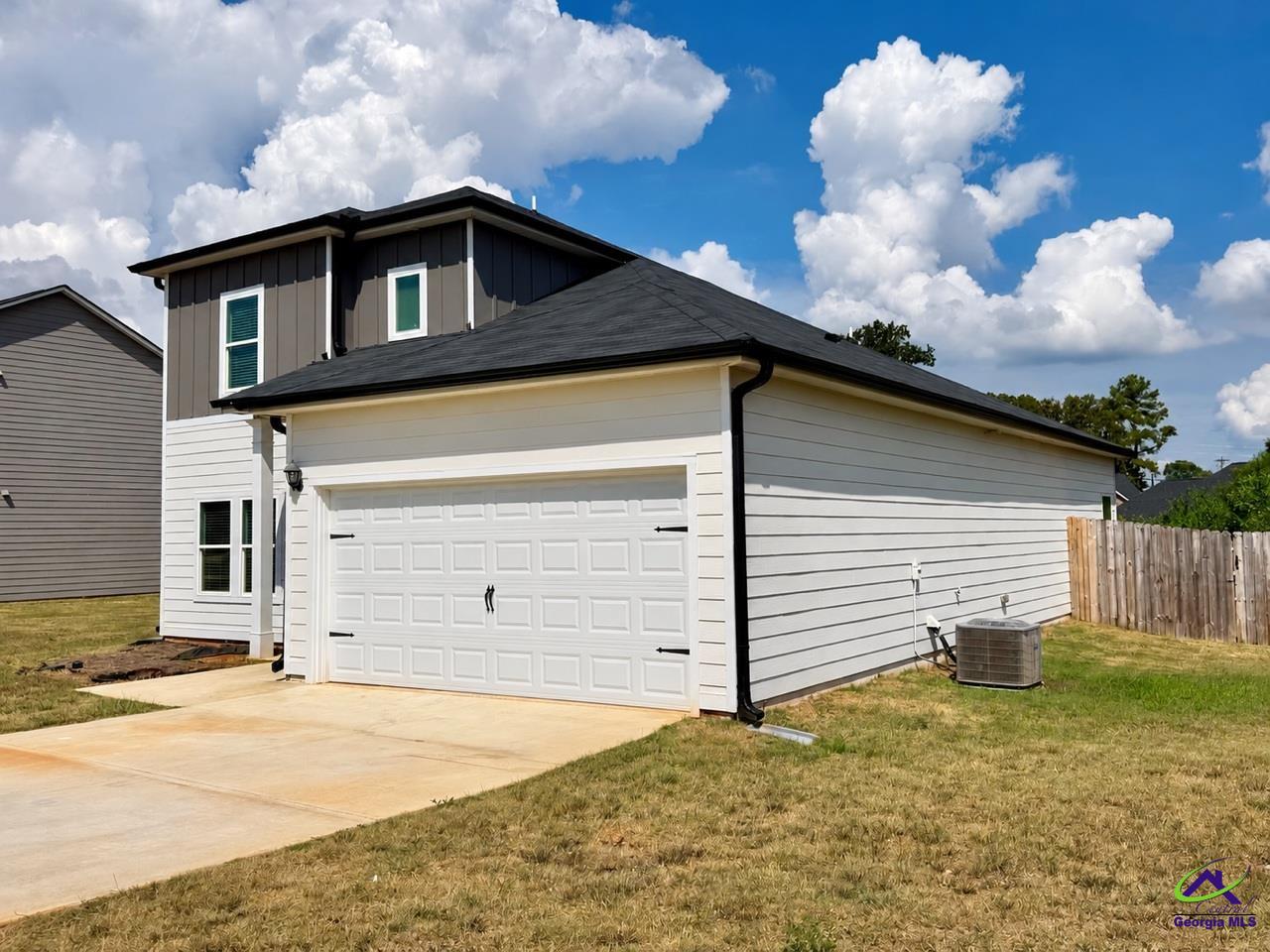 707 Georgian Walk