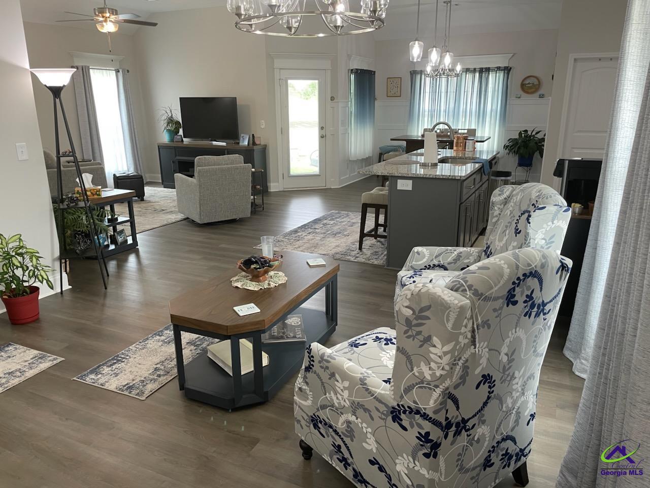 2504 Quail Ridge Lane