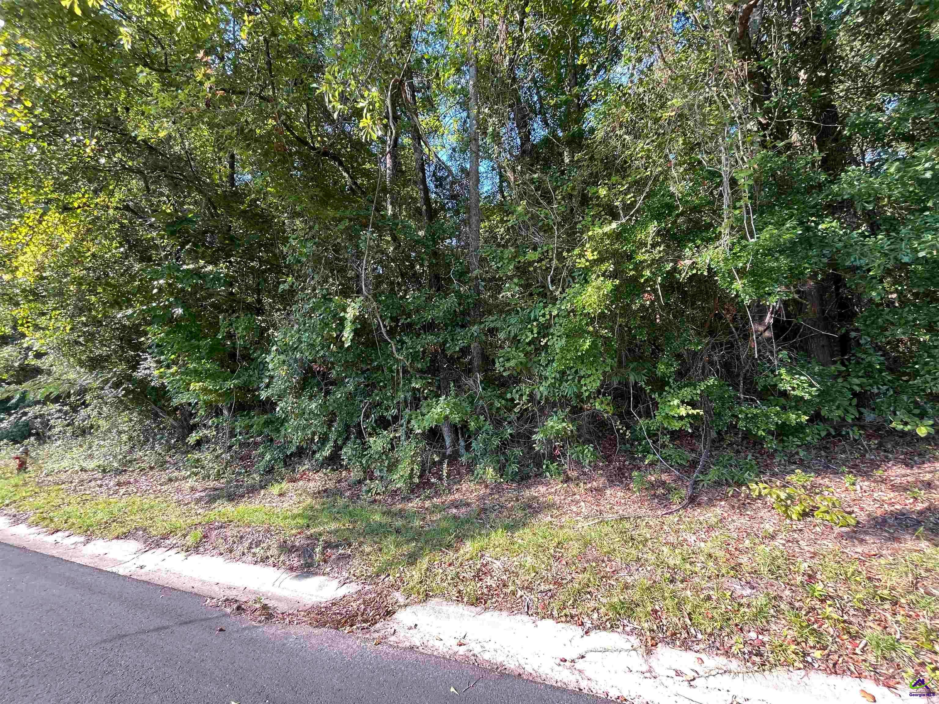 000 Sullivan Lane