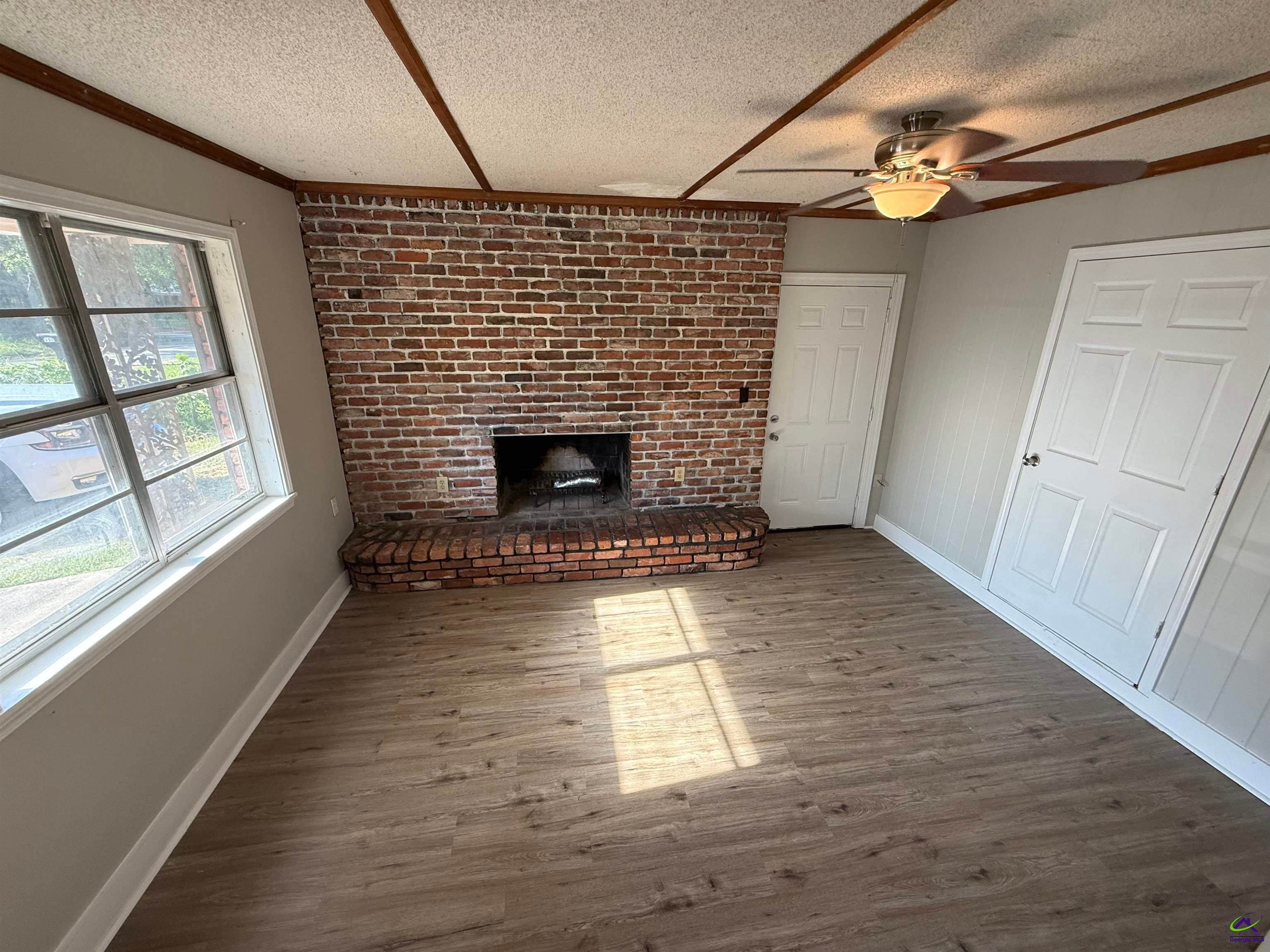 112 Briarwood Drive