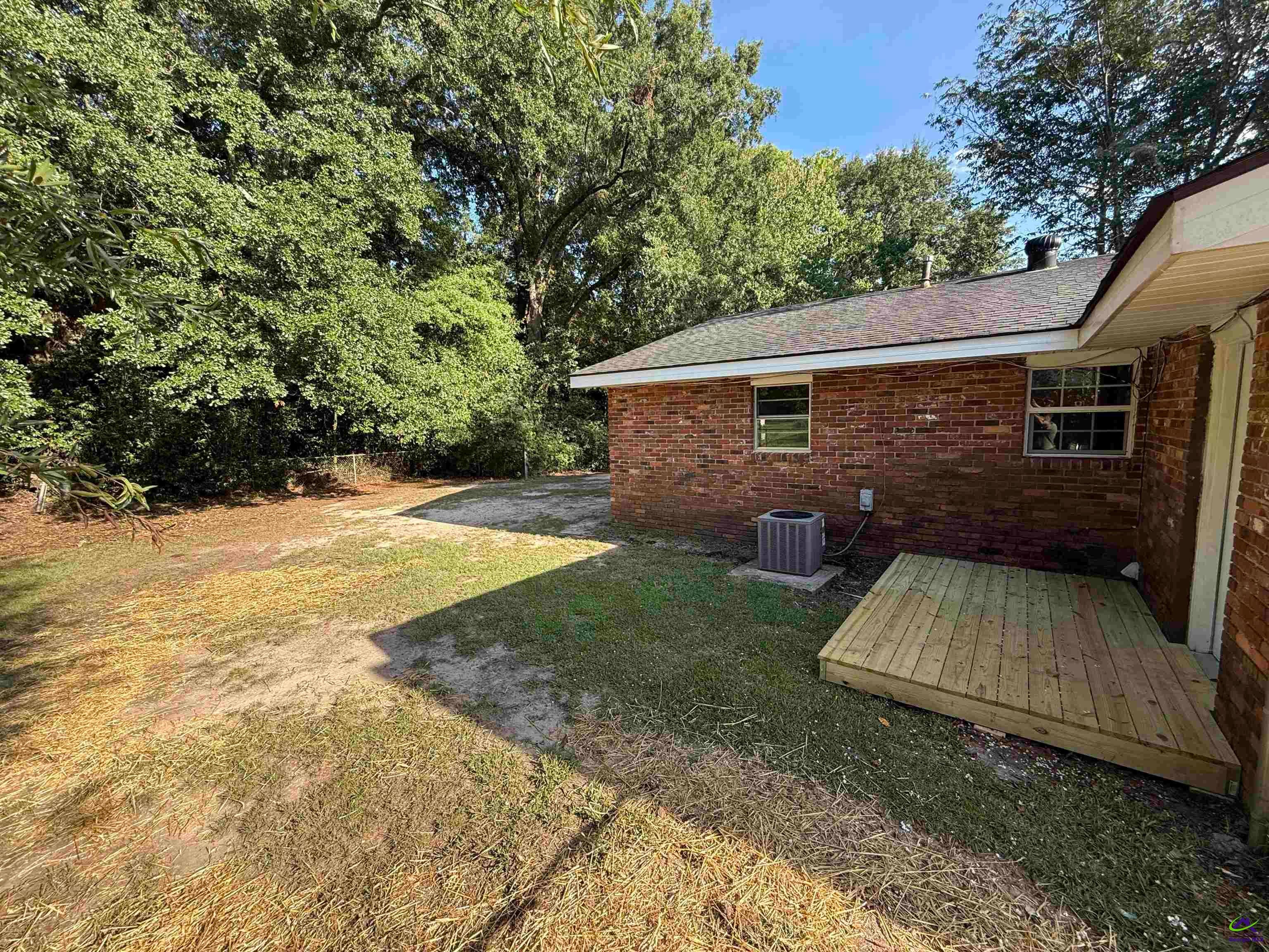 112 Briarwood Drive