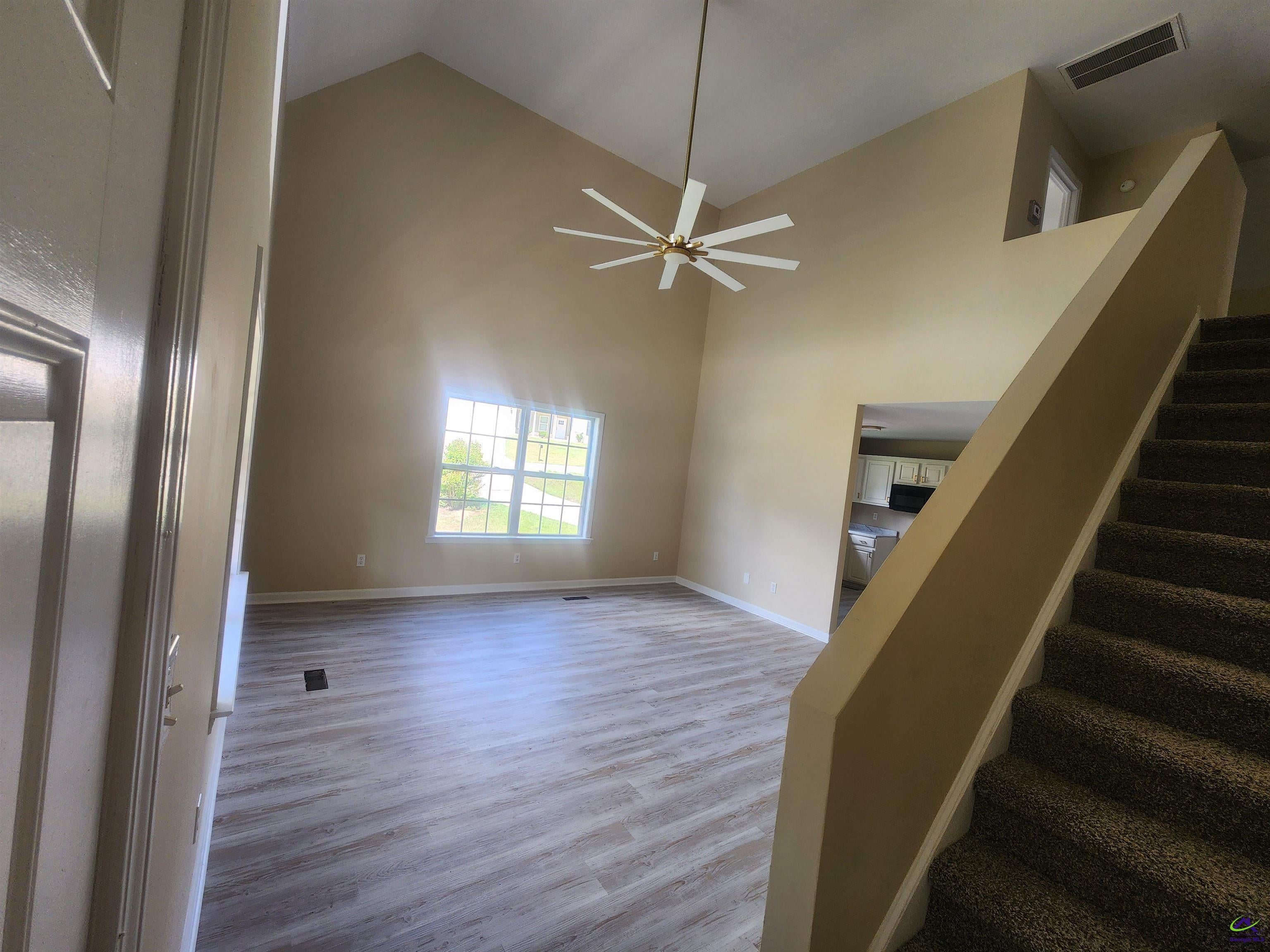 104 Silver Maple Court